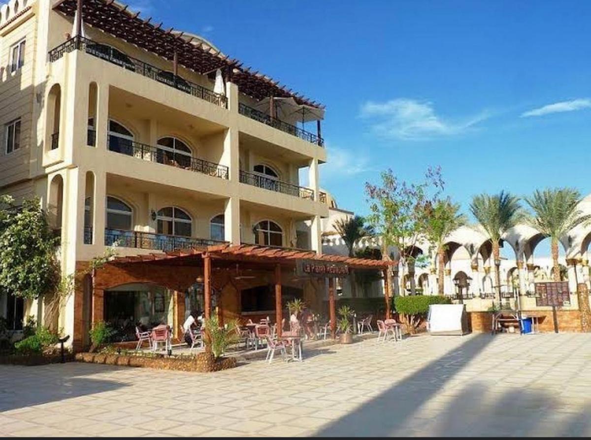 Beachfront Cozy One Bedroom apartment Sahl Hasheesh Palma de Piazza