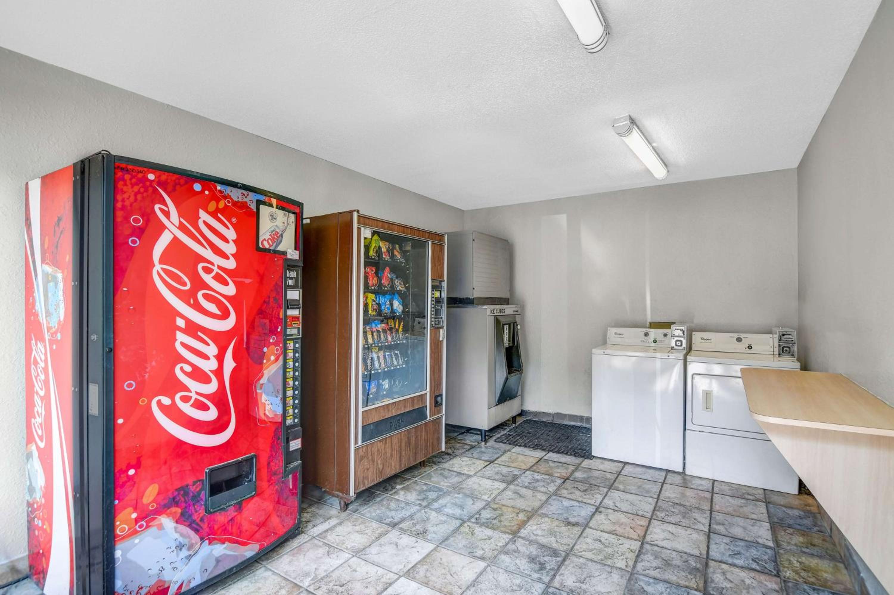 Motel 6-Dalton, GA