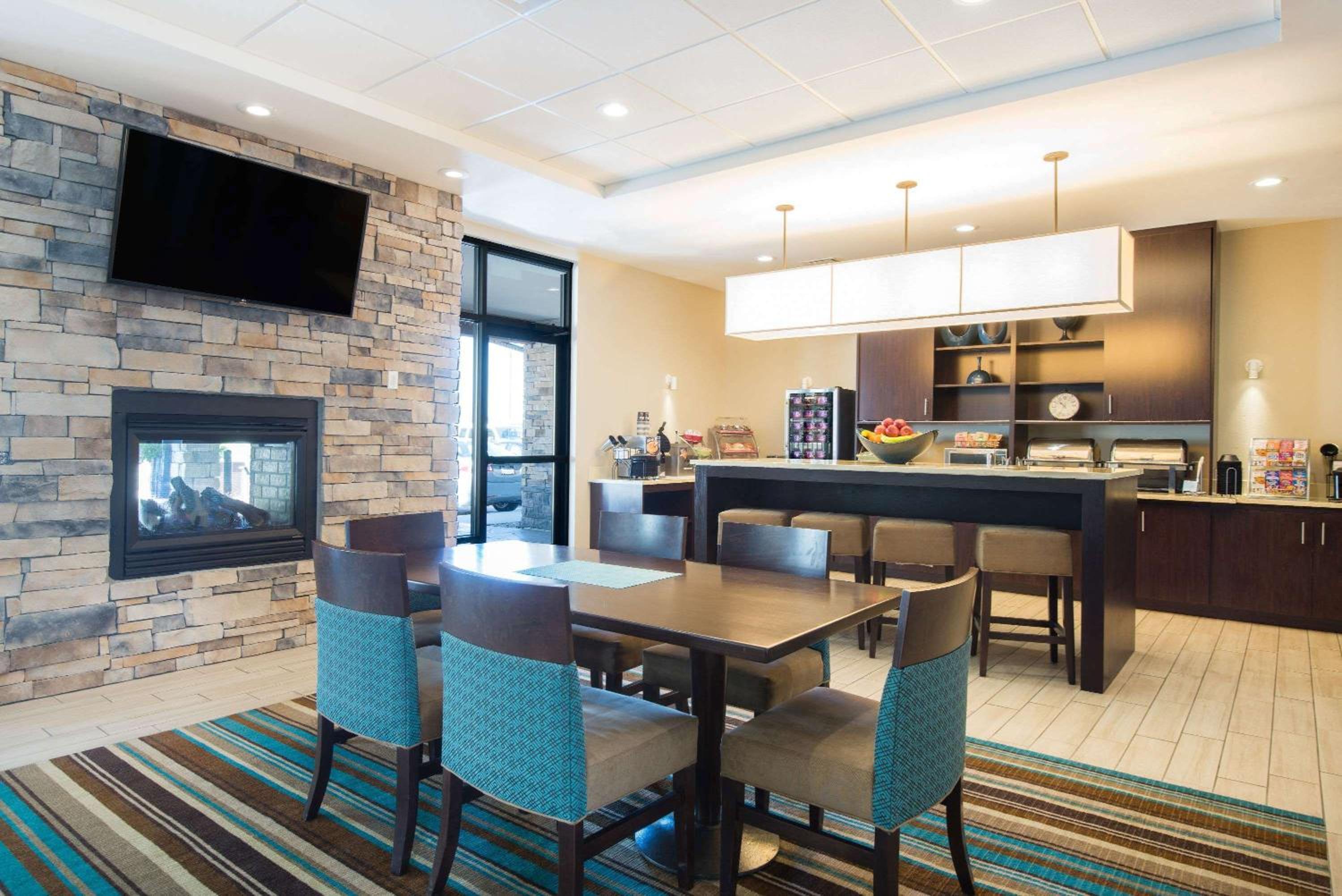 Hawthorn Extended Stay by Wyndham Saint Clairsville