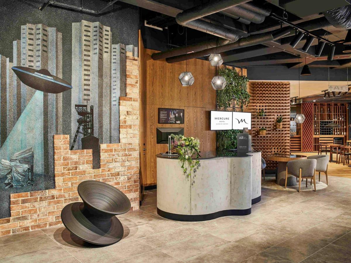 hotel reception