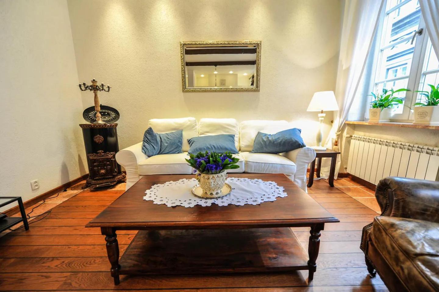 Castle Square Apartment