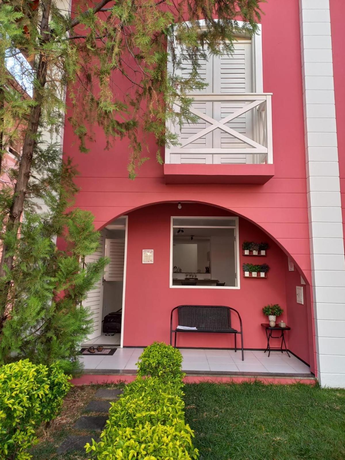 Casa em Condomínio 2 suítes casa 03