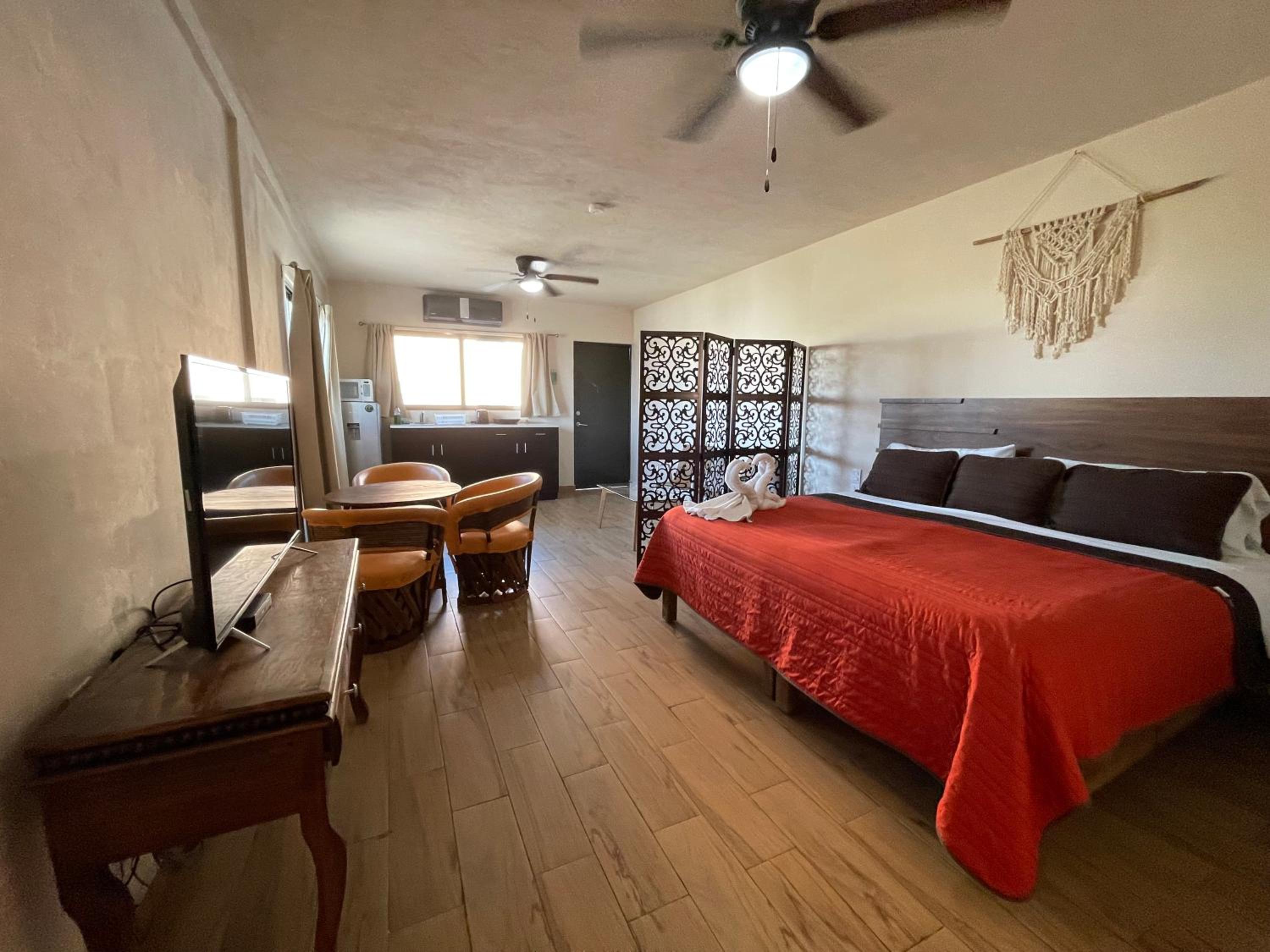 Suites Fenicia