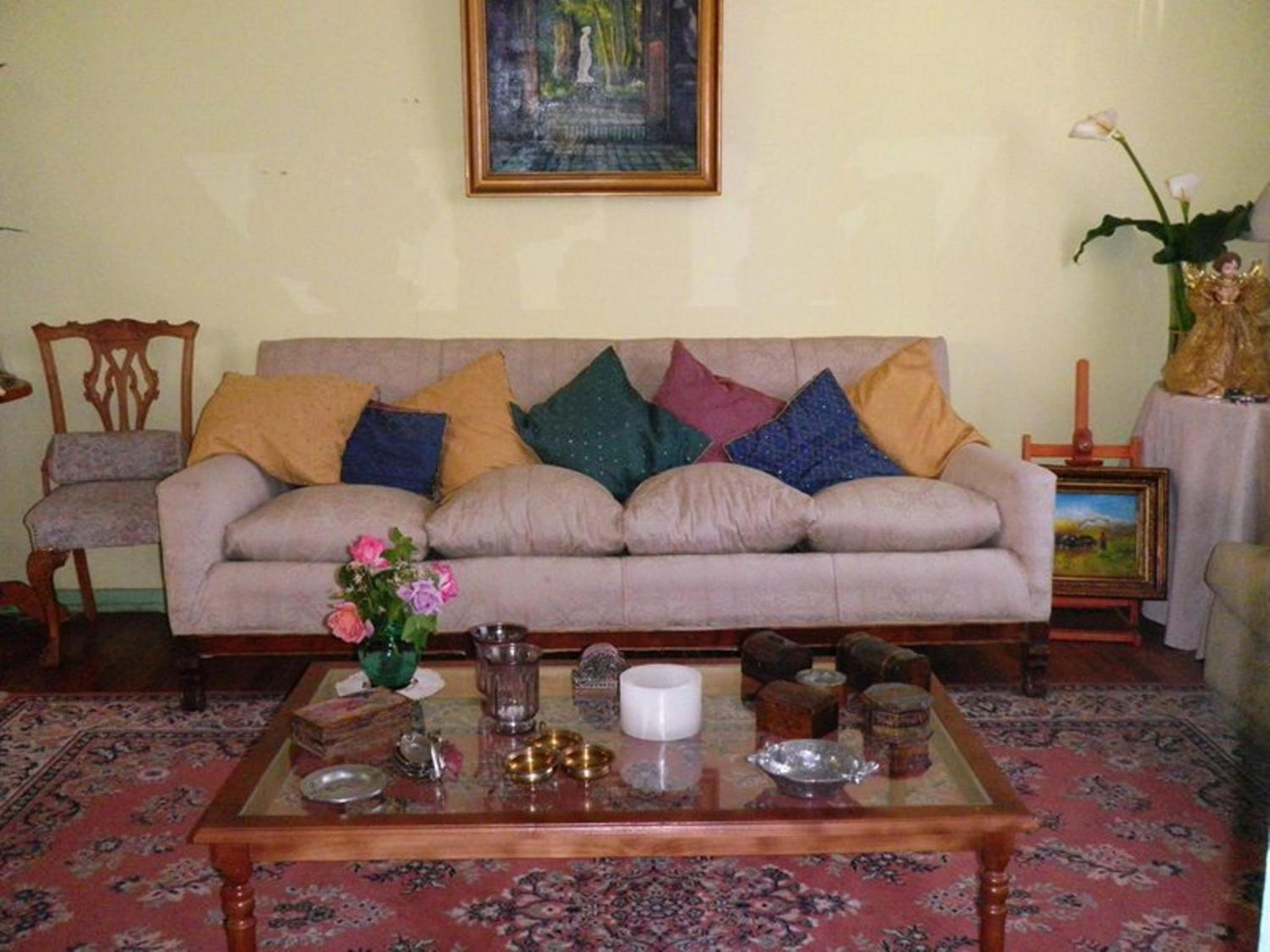 Hostal Renoir