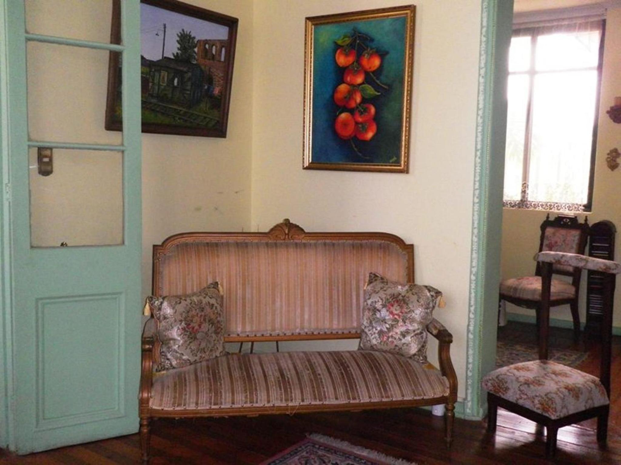 Hostal Renoir