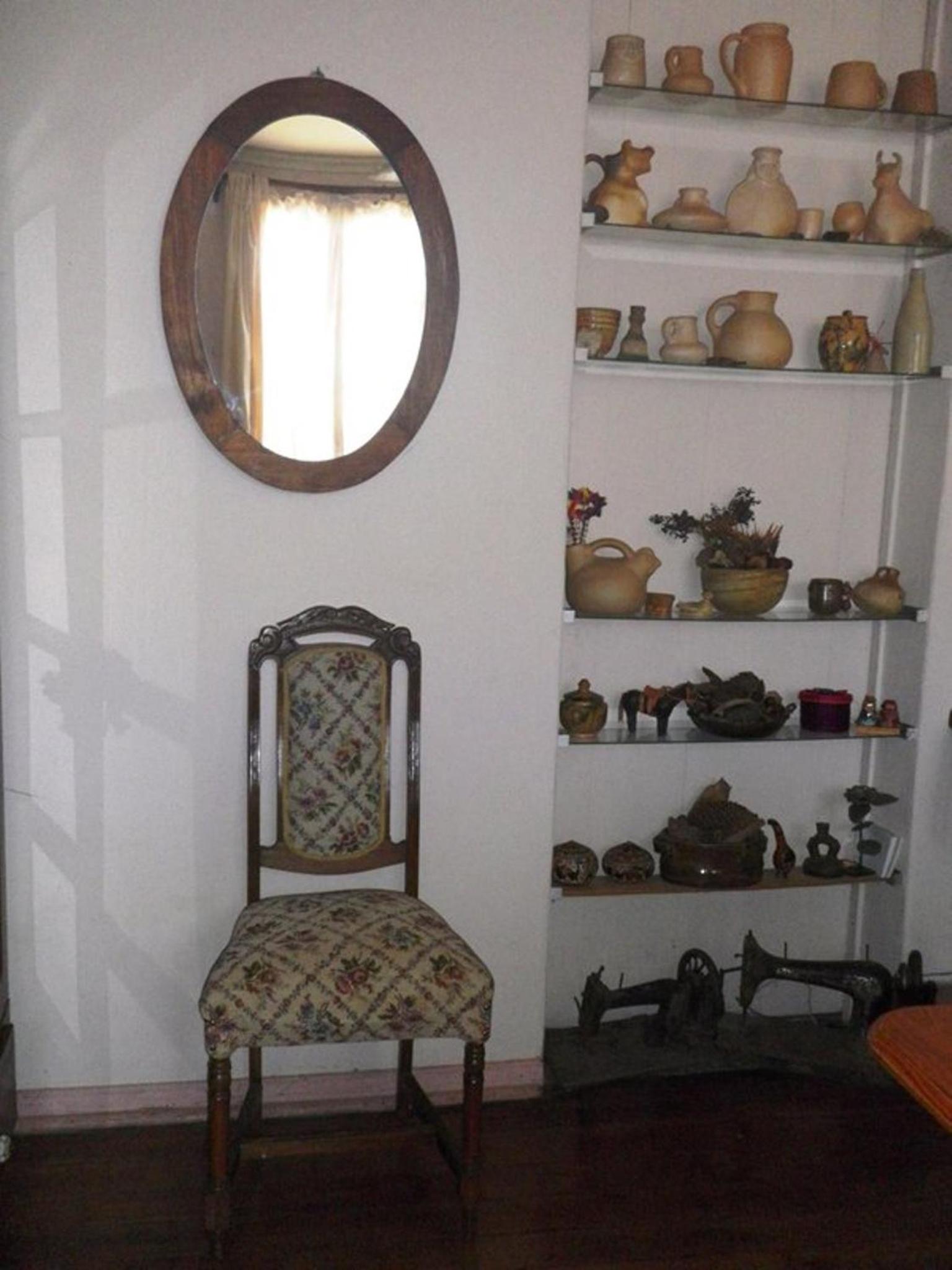 Hostal Renoir