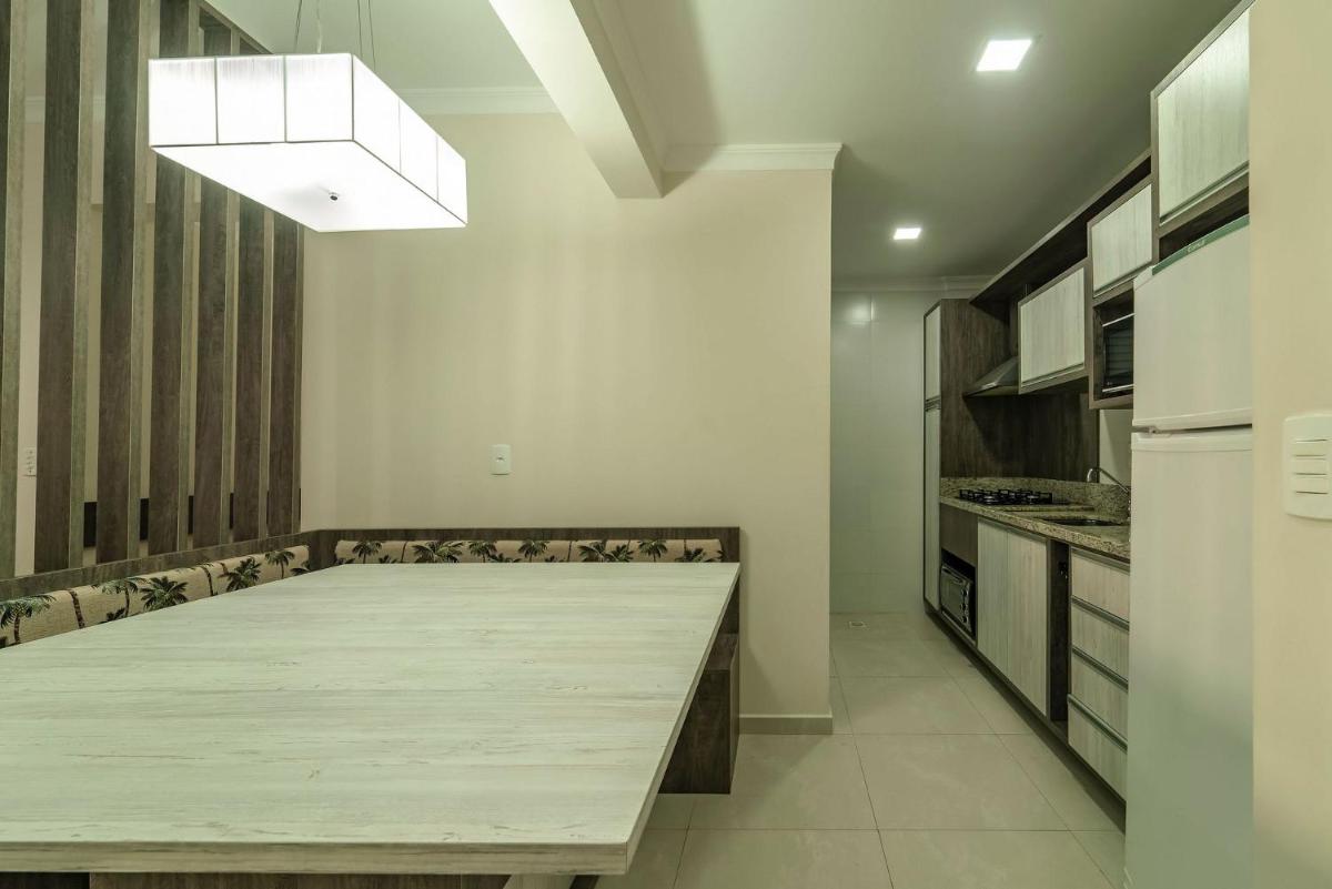 Apartamento 2 Dormitórios com Churrasqueira