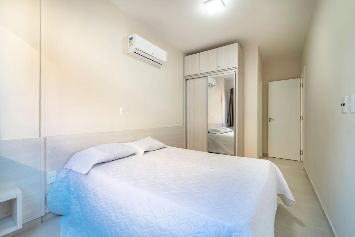 Apartamento 2 Dormitórios com Churrasqueira