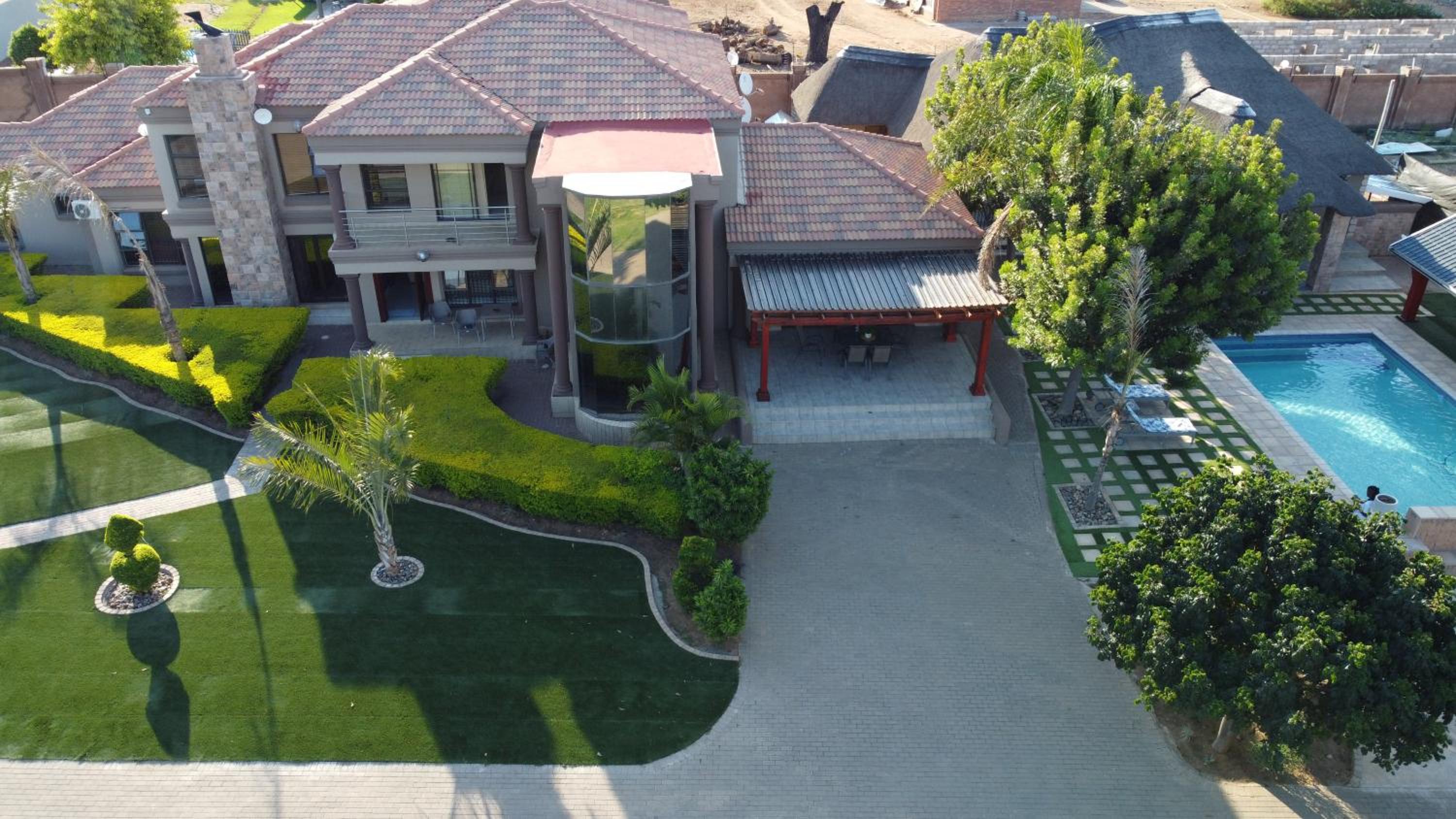 Honolulu Lifestyle Guest Lodge