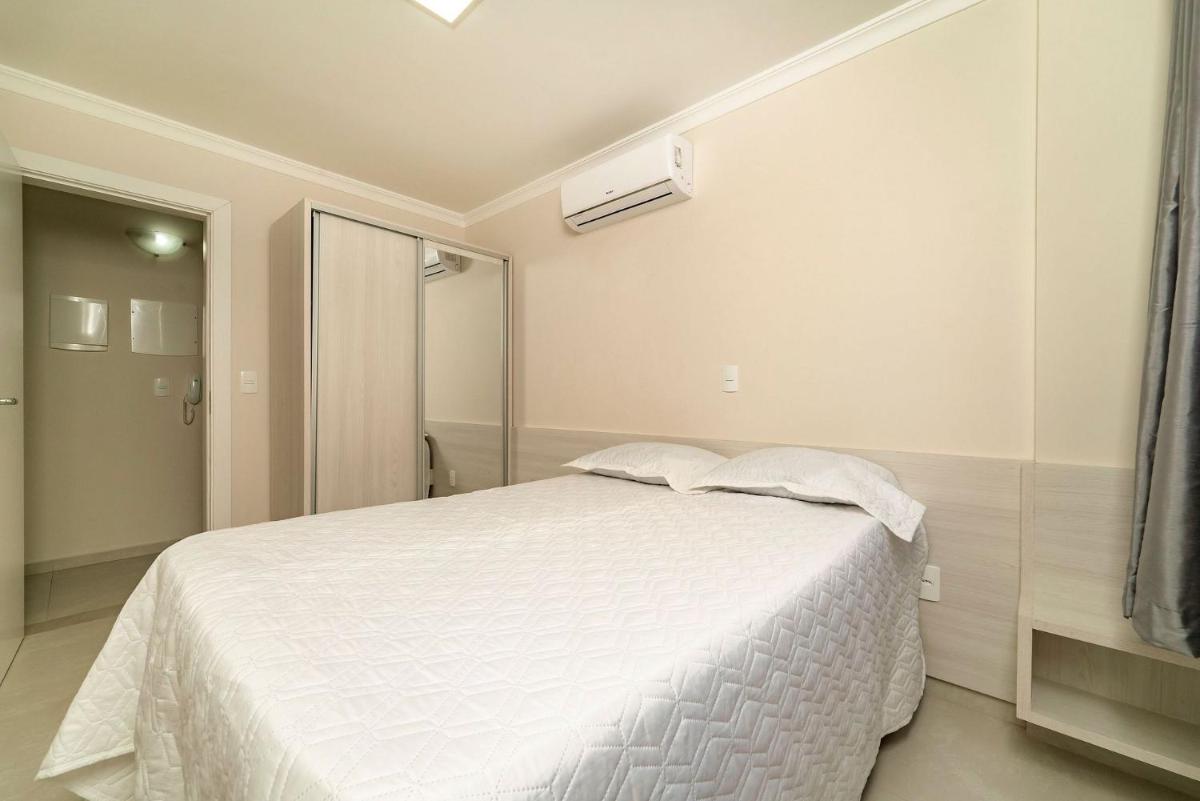 Apartamento 2 Dormitórios com Churrasqueira