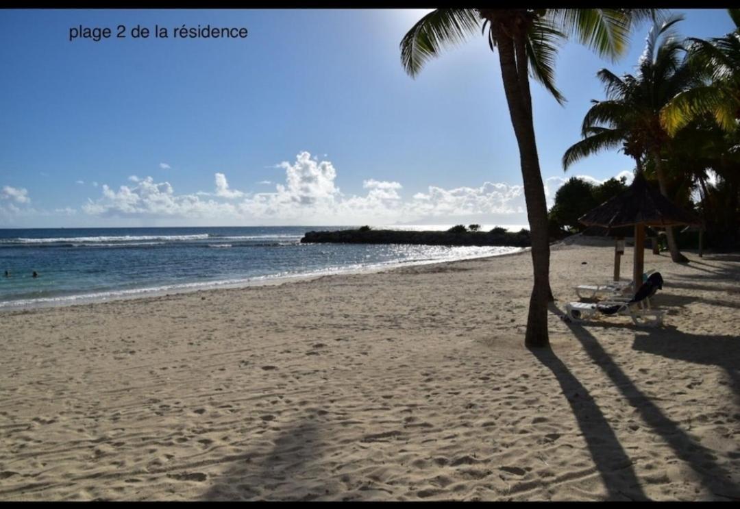 Studio cosy, vue sur mer villages vacances Sainte anne chèques vacances acceptés view 5