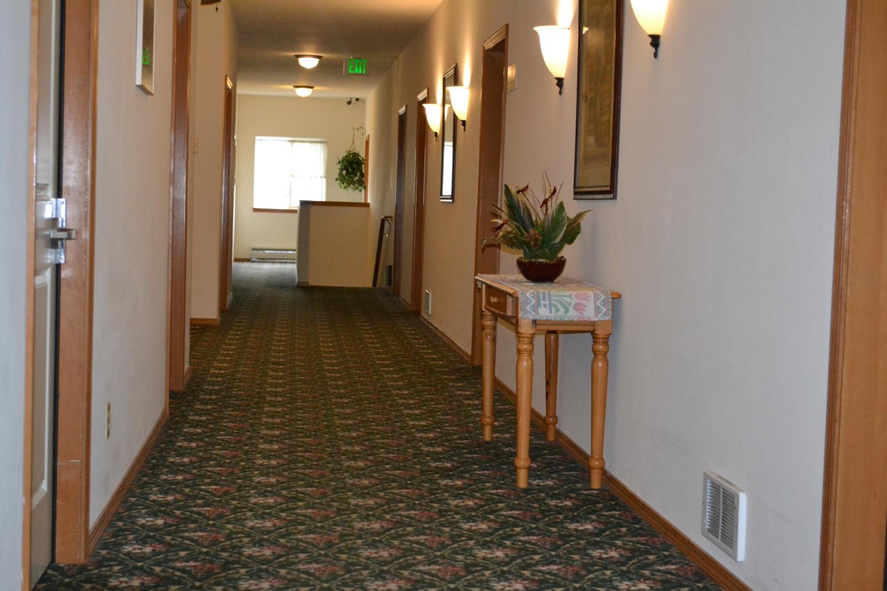 Anaco Bay Inn