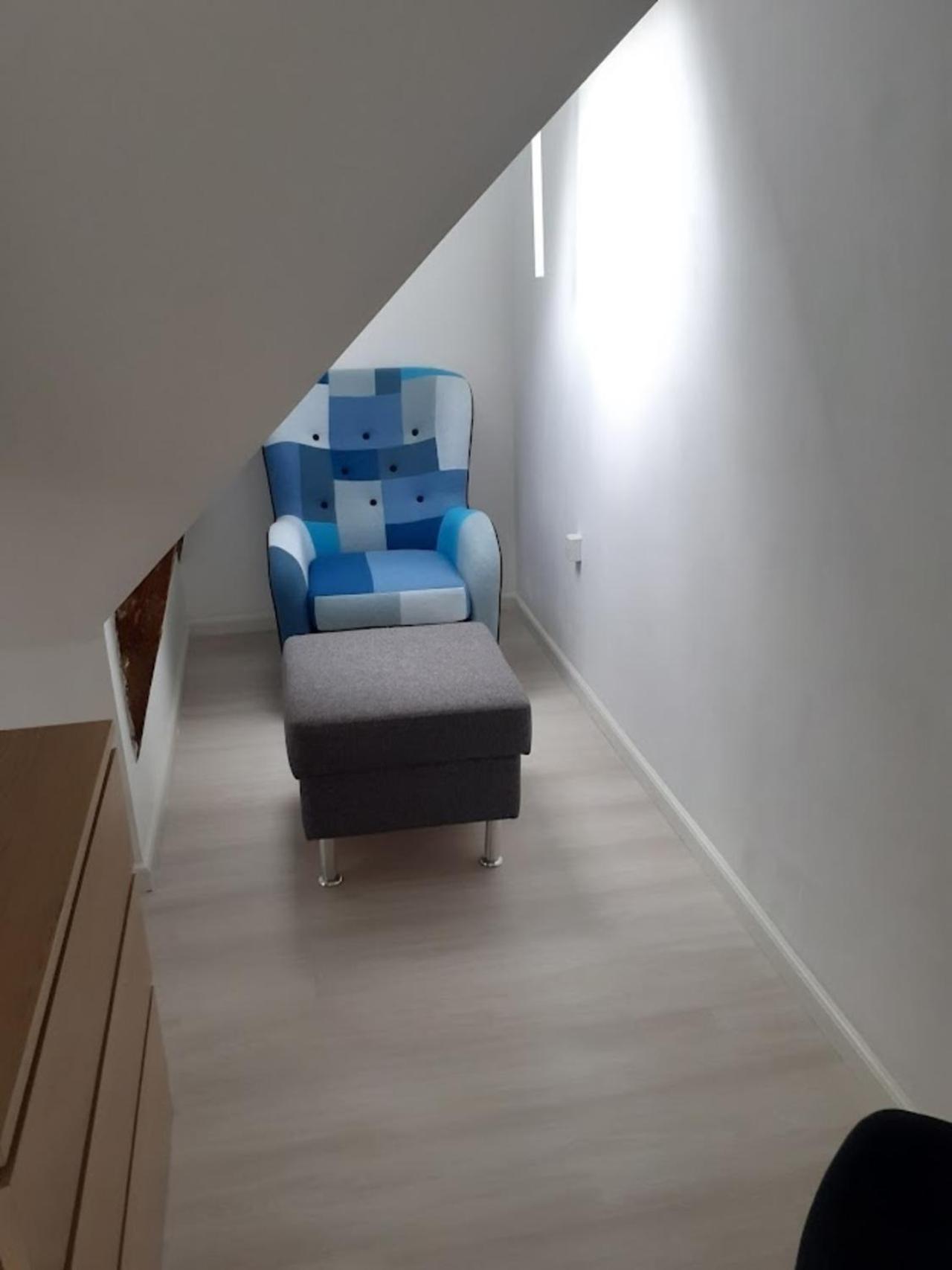 Ezzo guest house