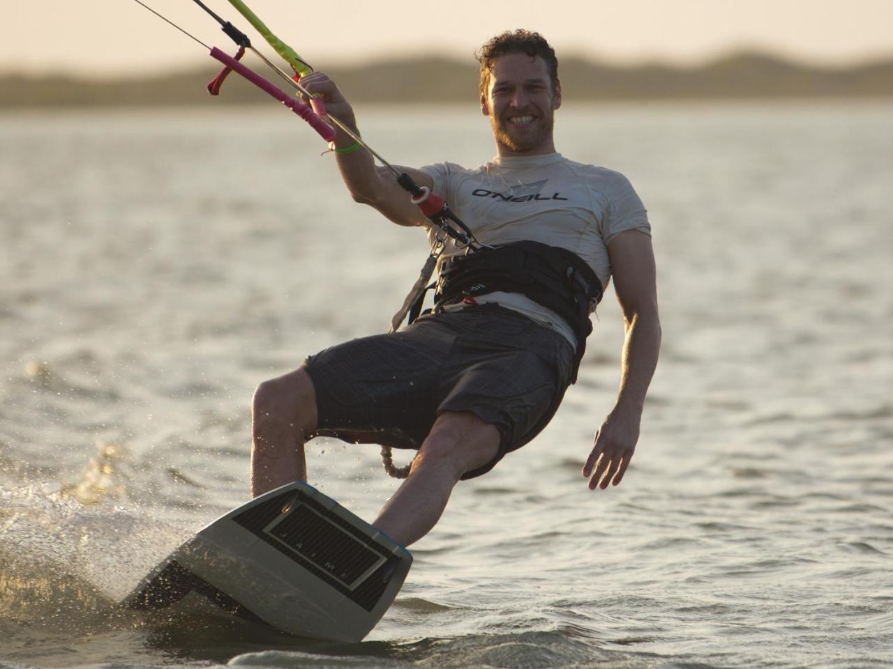 De Silva Wind Resort Kalpitiya - Kitesurfing School Sri Lanka view 5