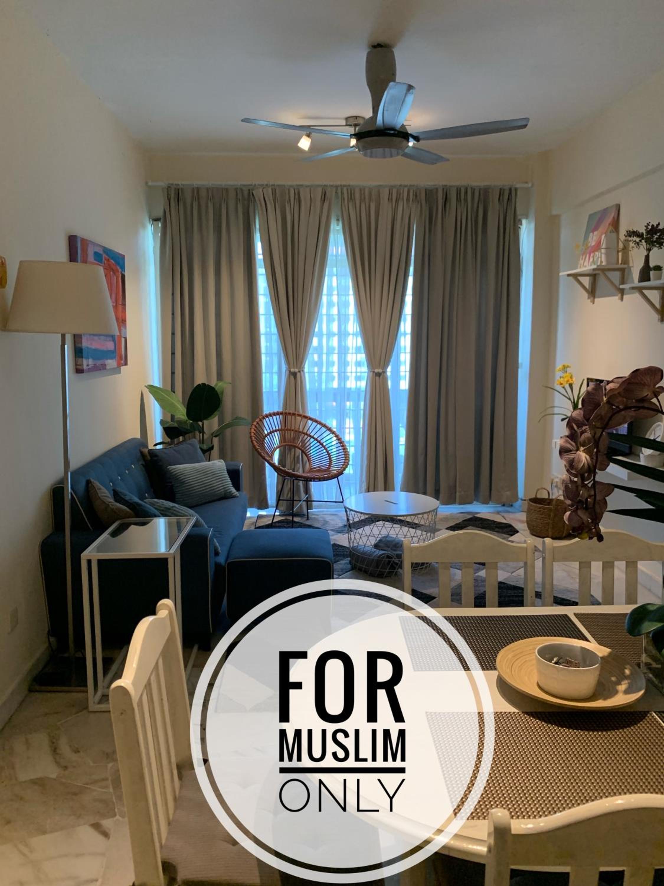 Hotel Port Dickson Glory Beach Resort Apartment 5pax 3BR - Image 1