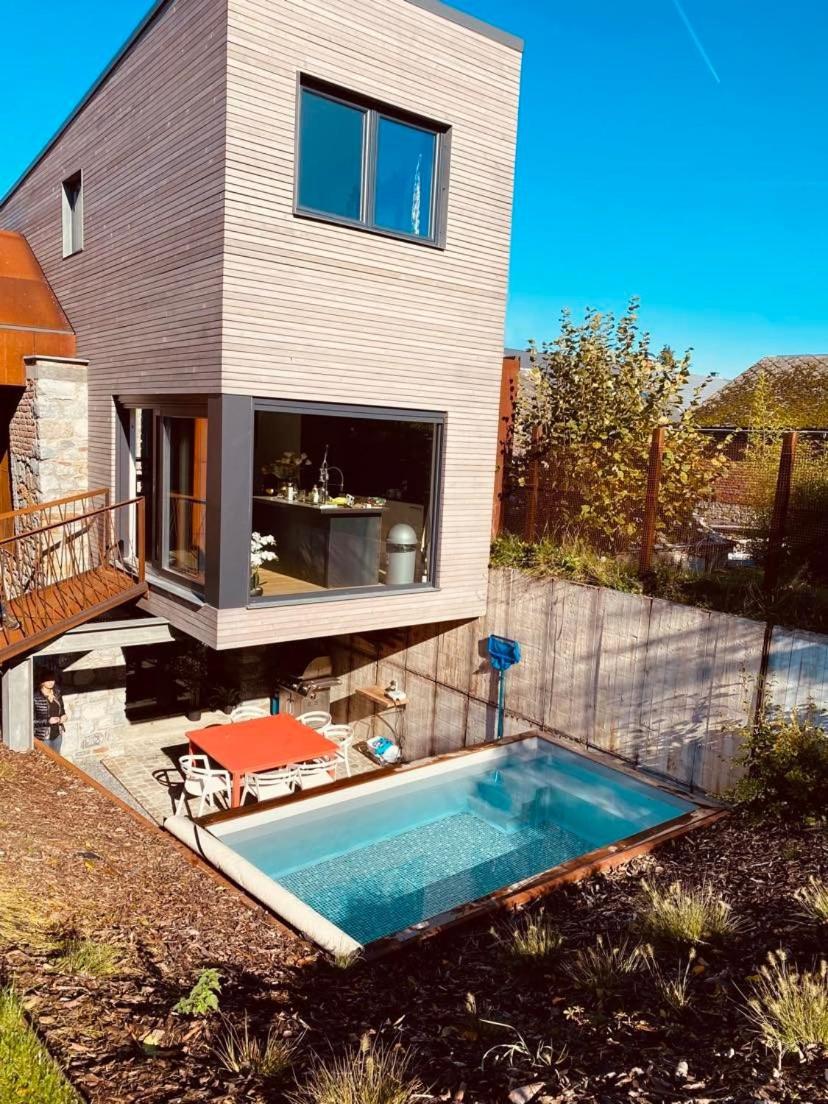 Amazon Corten