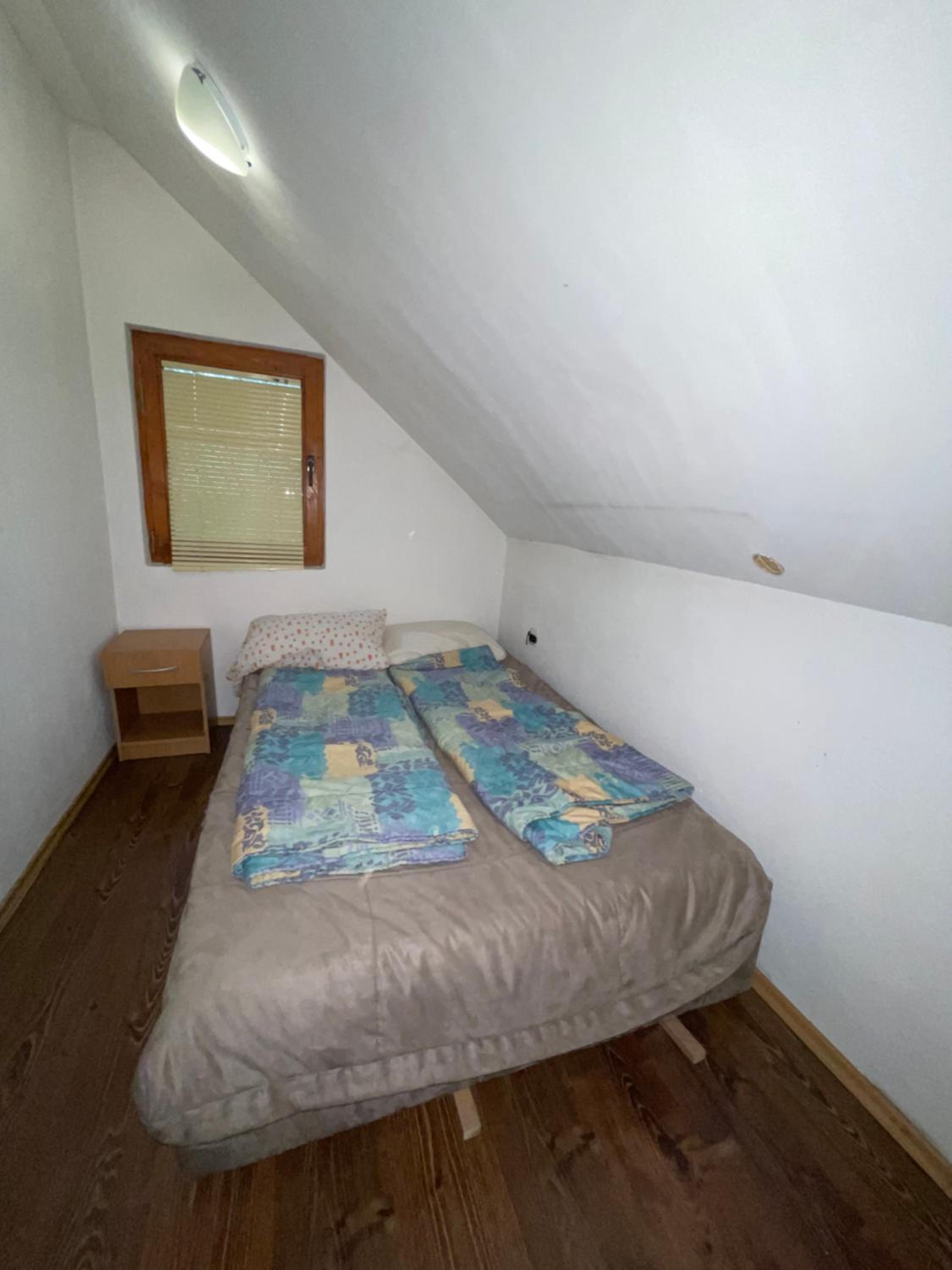 Photo 46