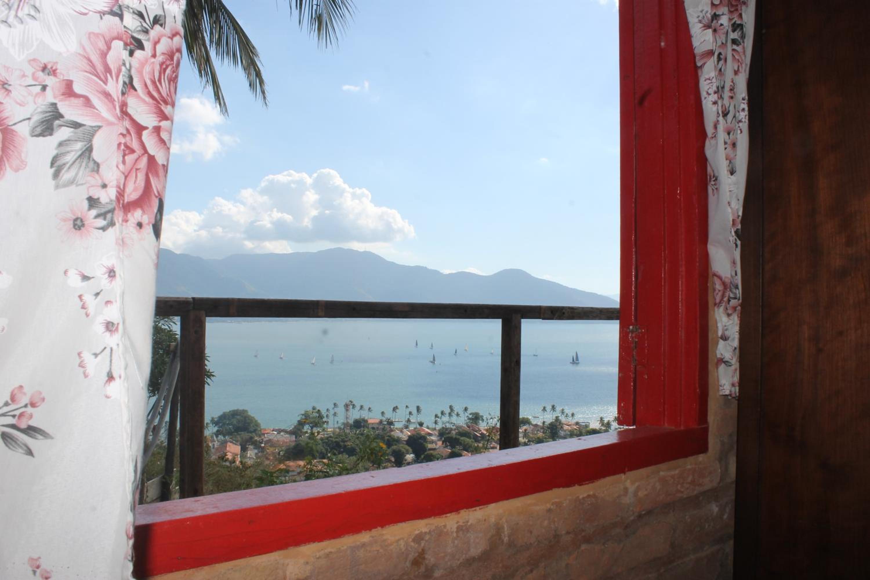 CantaGalo Ilhabela - Onde o Galo Canta de tão linda a vista