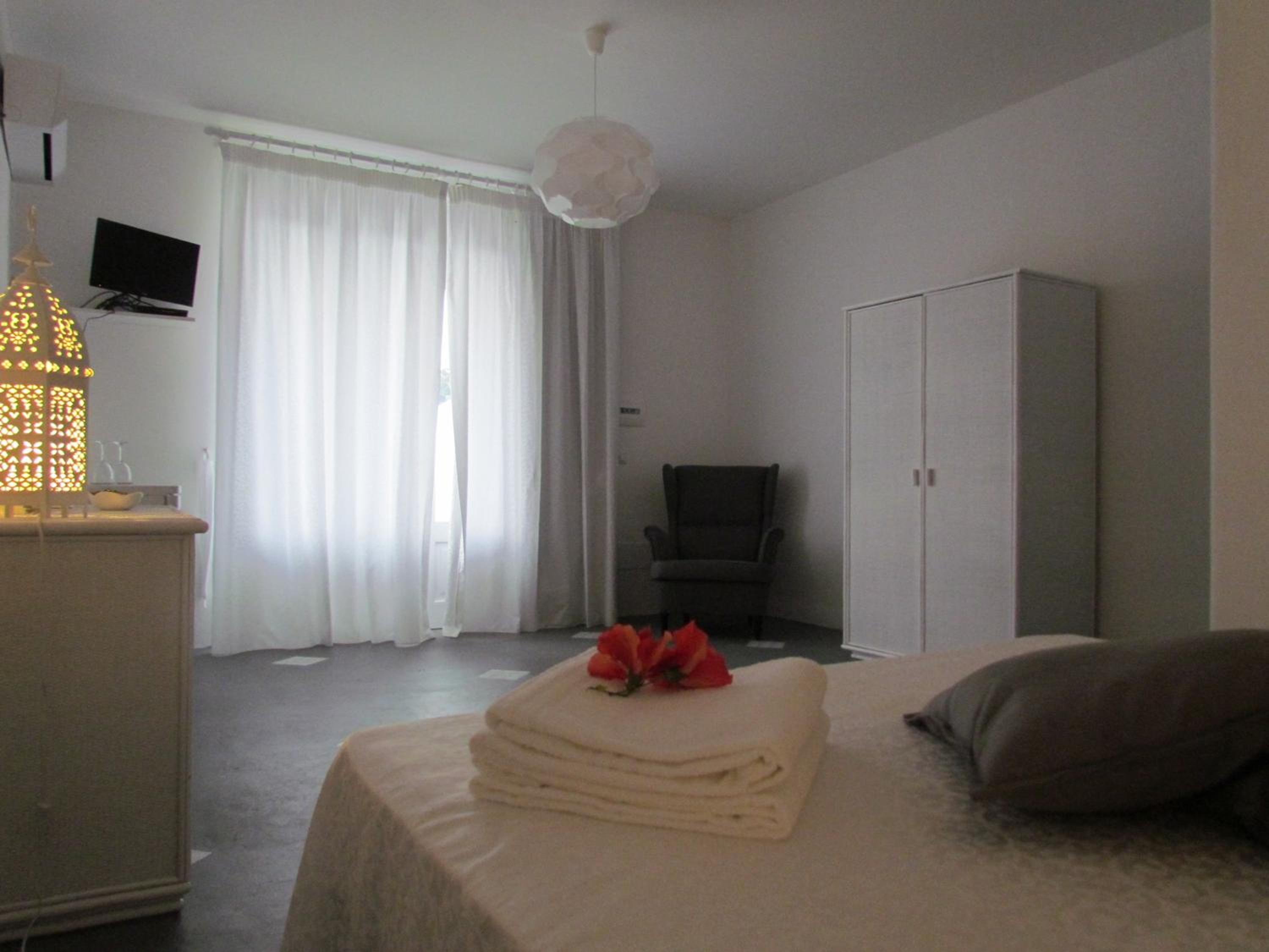 Photo 52