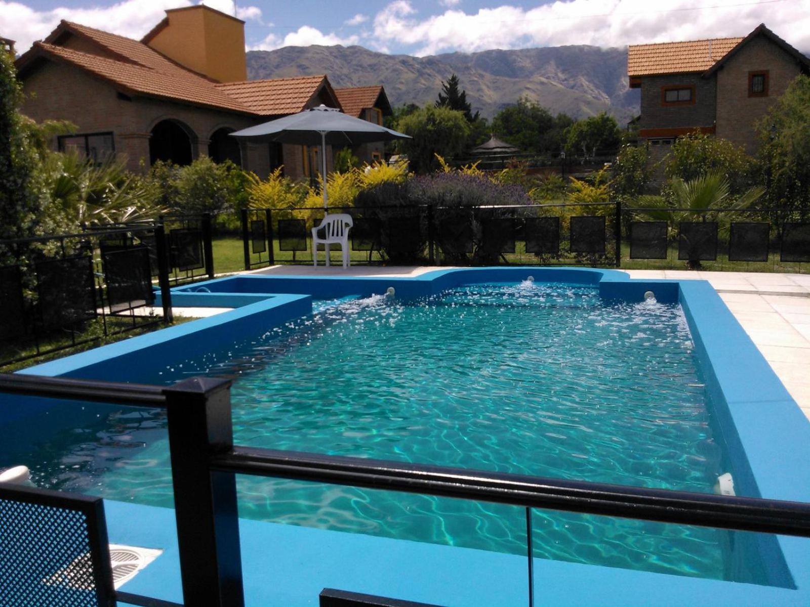 Casa MERLITO - PISCINA DE USO EXCLUSIVO - HERMOSAS VISTAS A LAS SIERRAS -VILLA DE MERLO - SAN LUIS