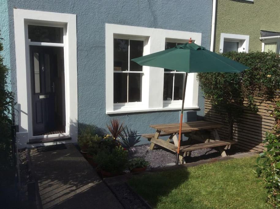 Lovely Victorian town house close to the sea.