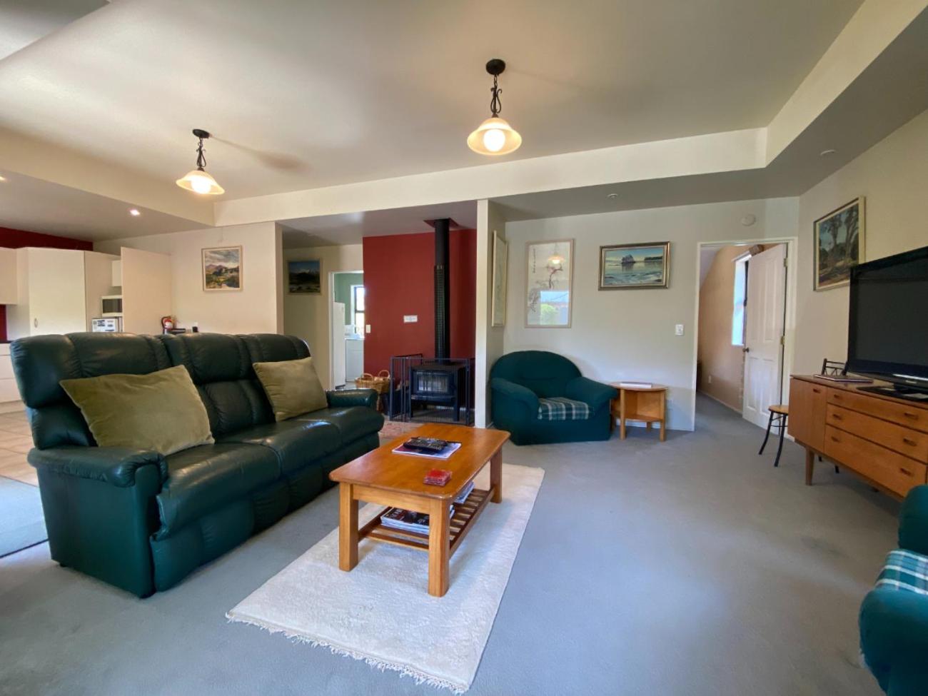 3 Mt Isobel Place view 5