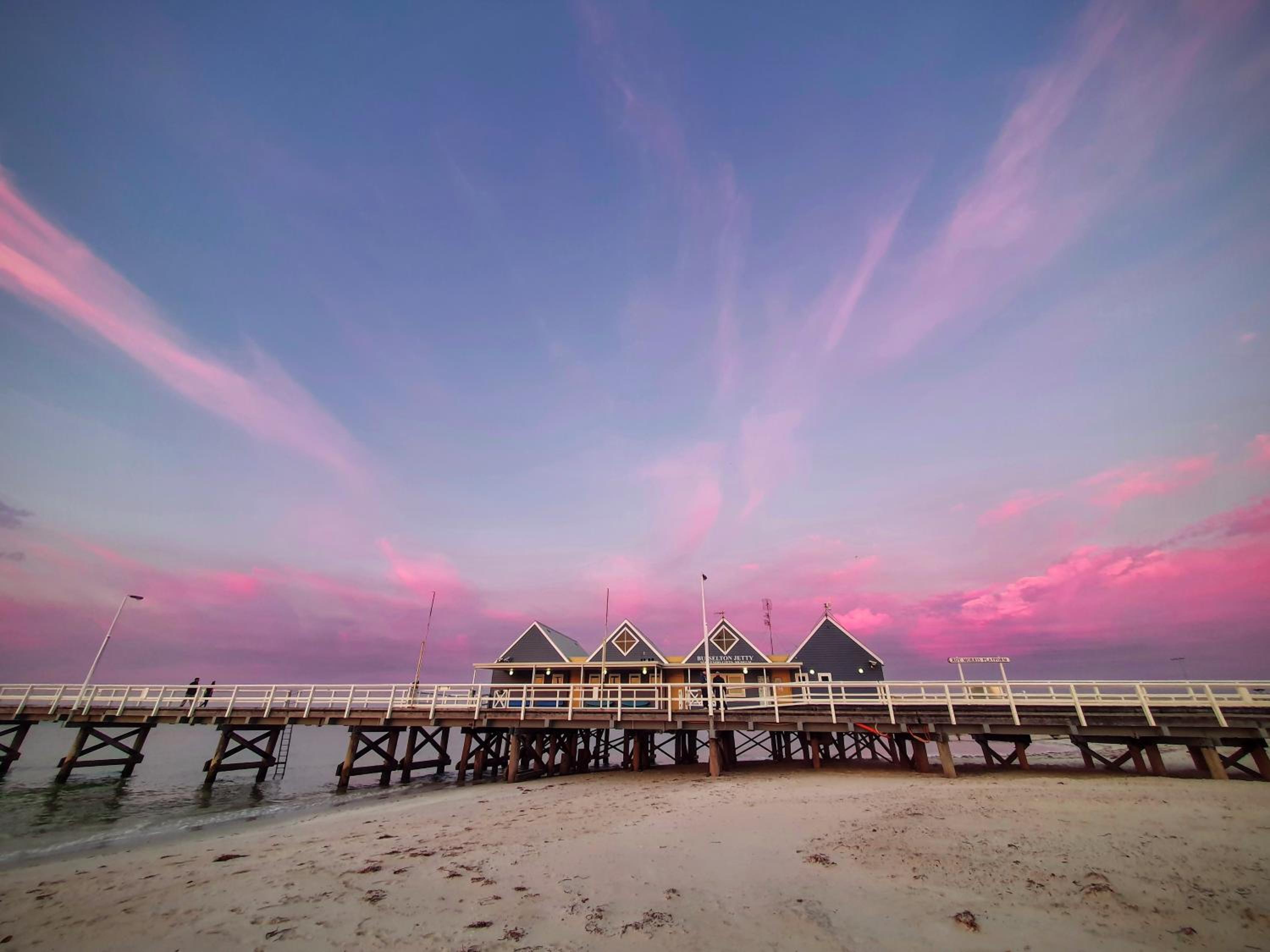 Hideaway By the Bay