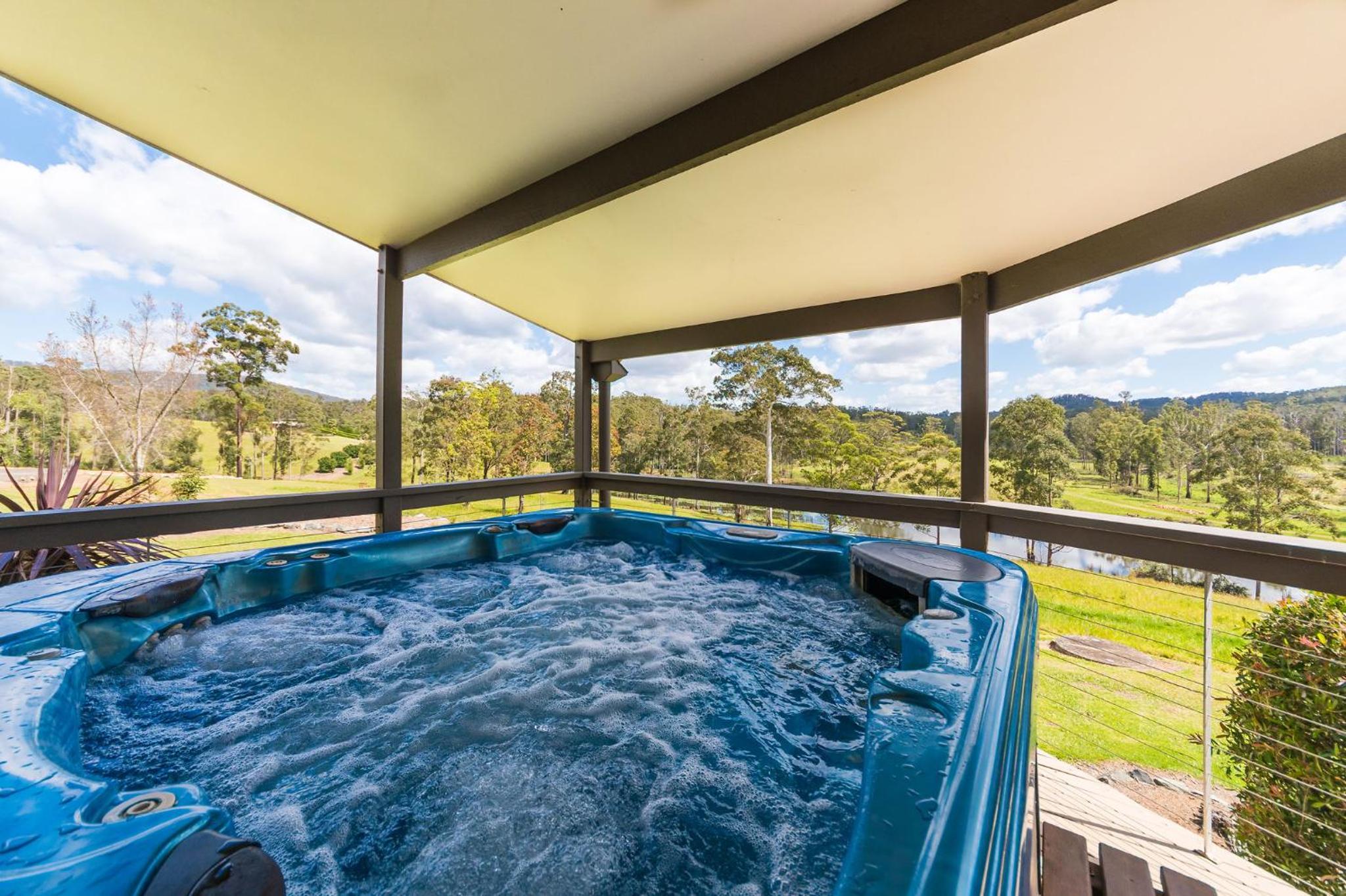 Clarendon Forest Retreat