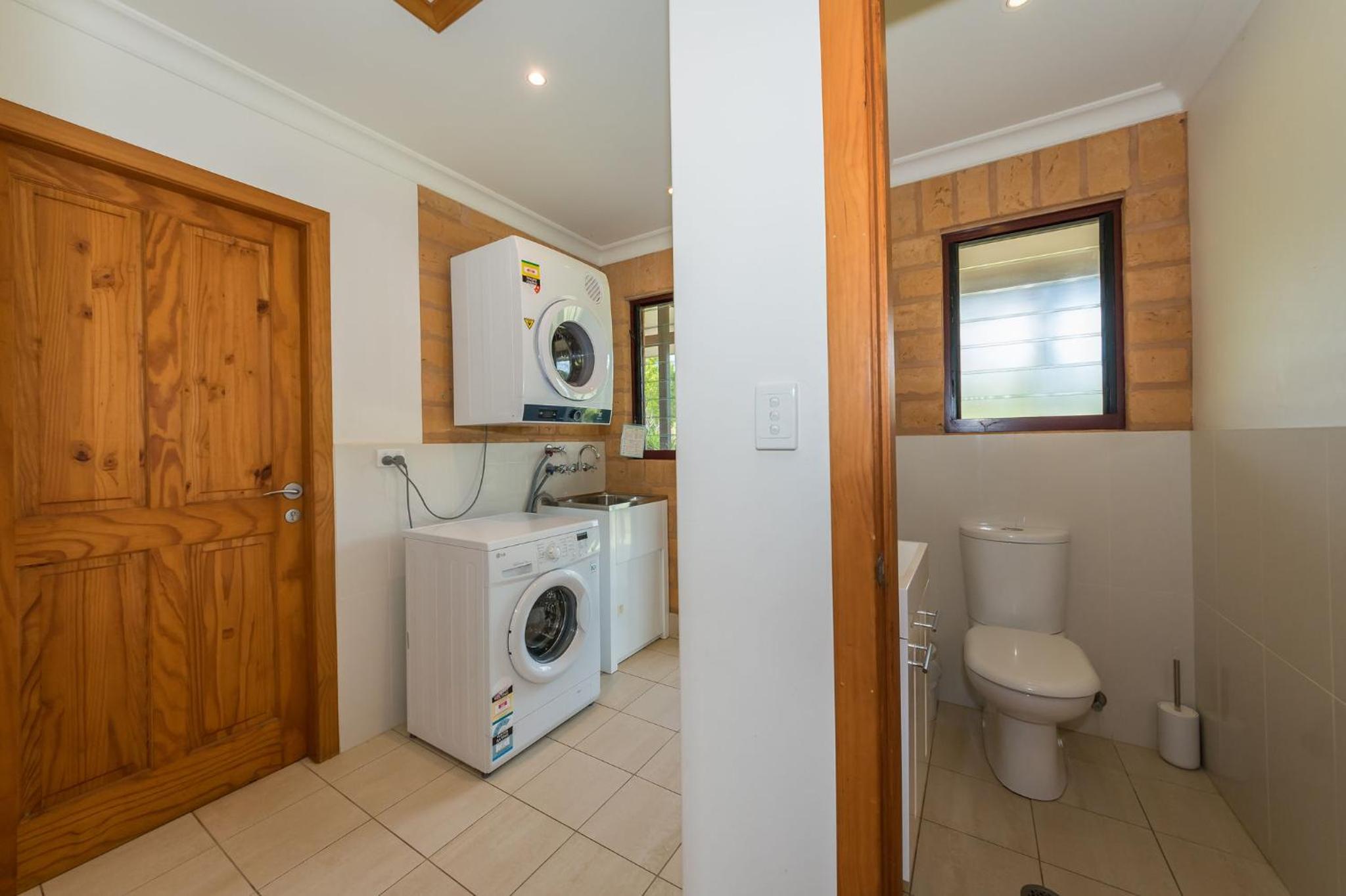 Clarendon Forest Retreat
