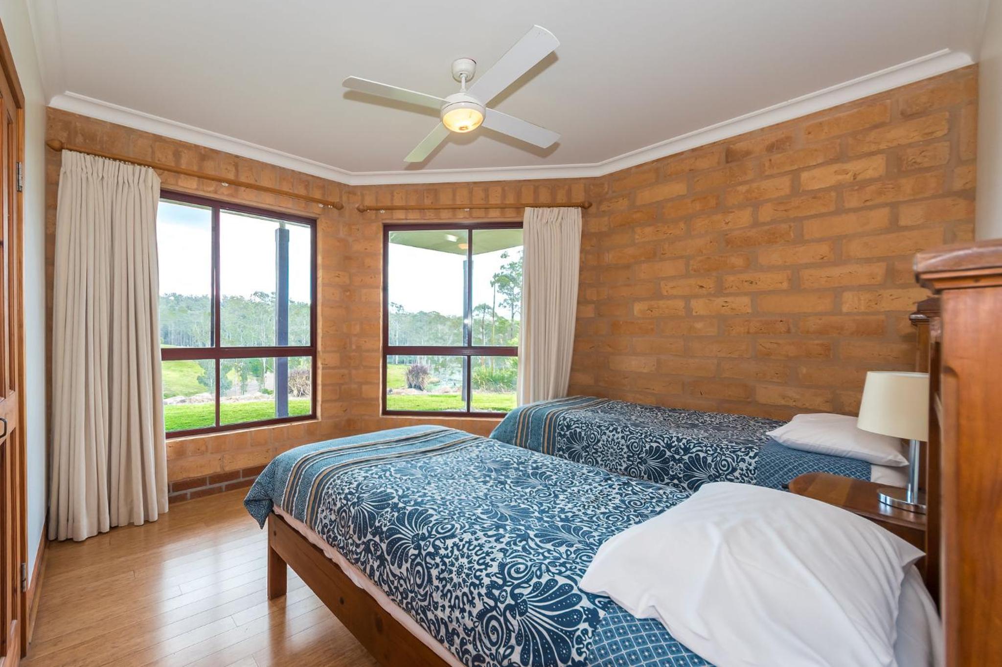 Clarendon Forest Retreat