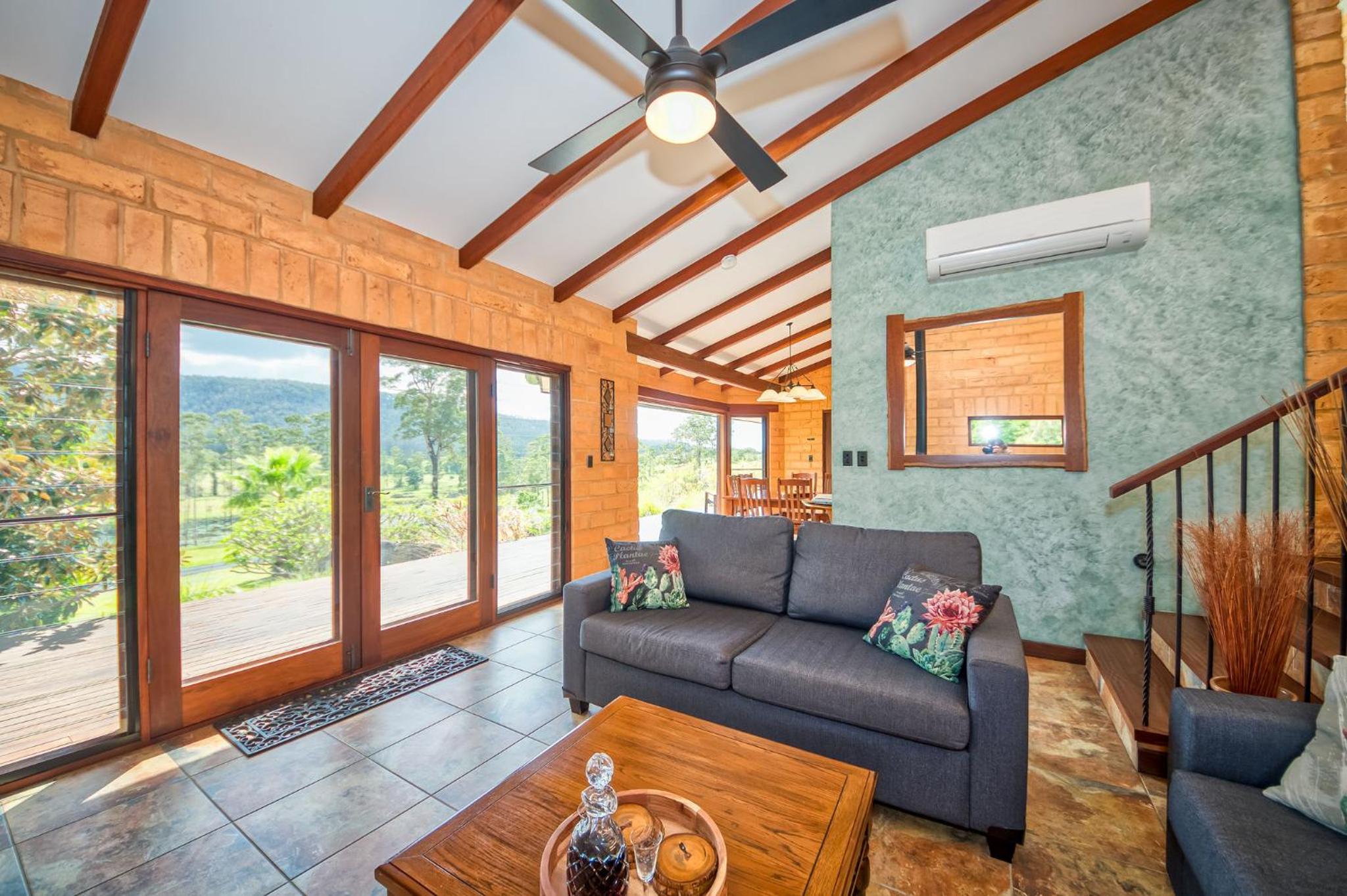 Clarendon Forest Retreat