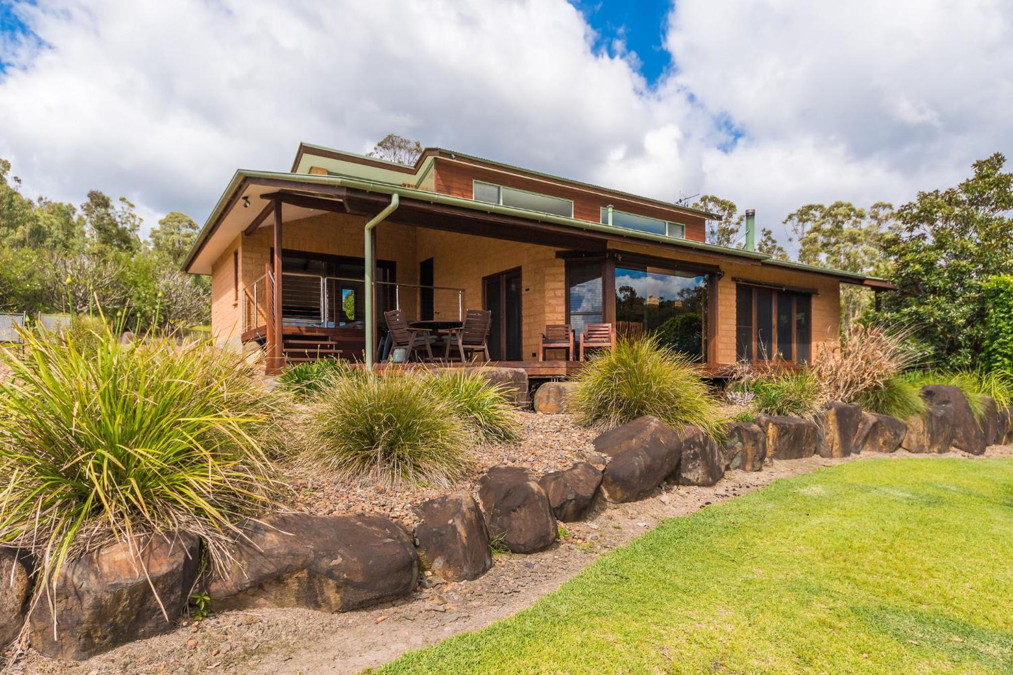 Clarendon Forest Retreat