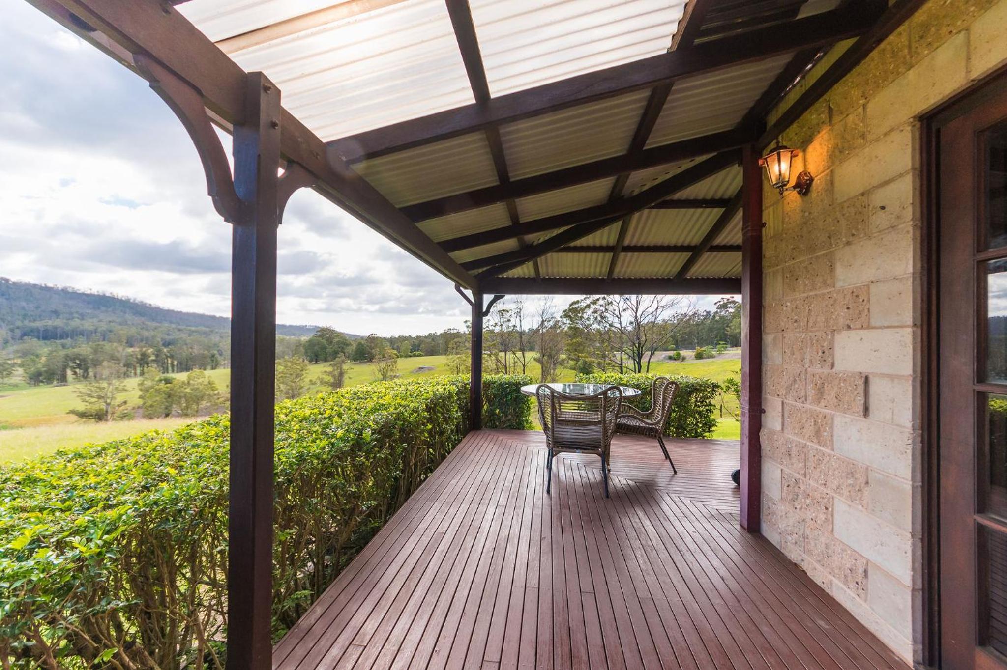 Clarendon Forest Retreat