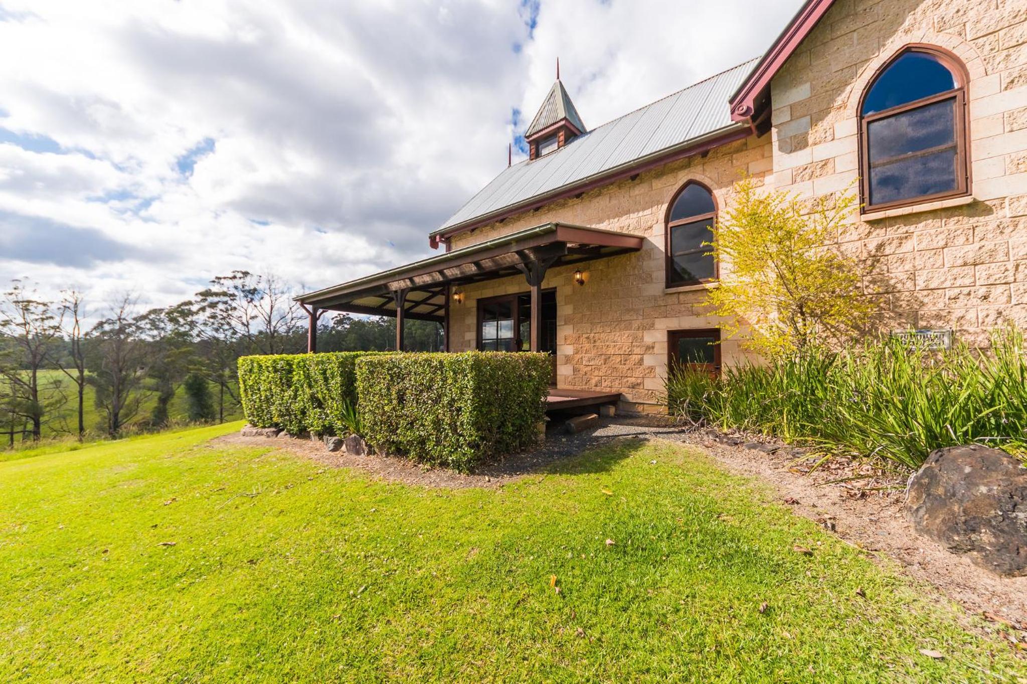 Clarendon Forest Retreat