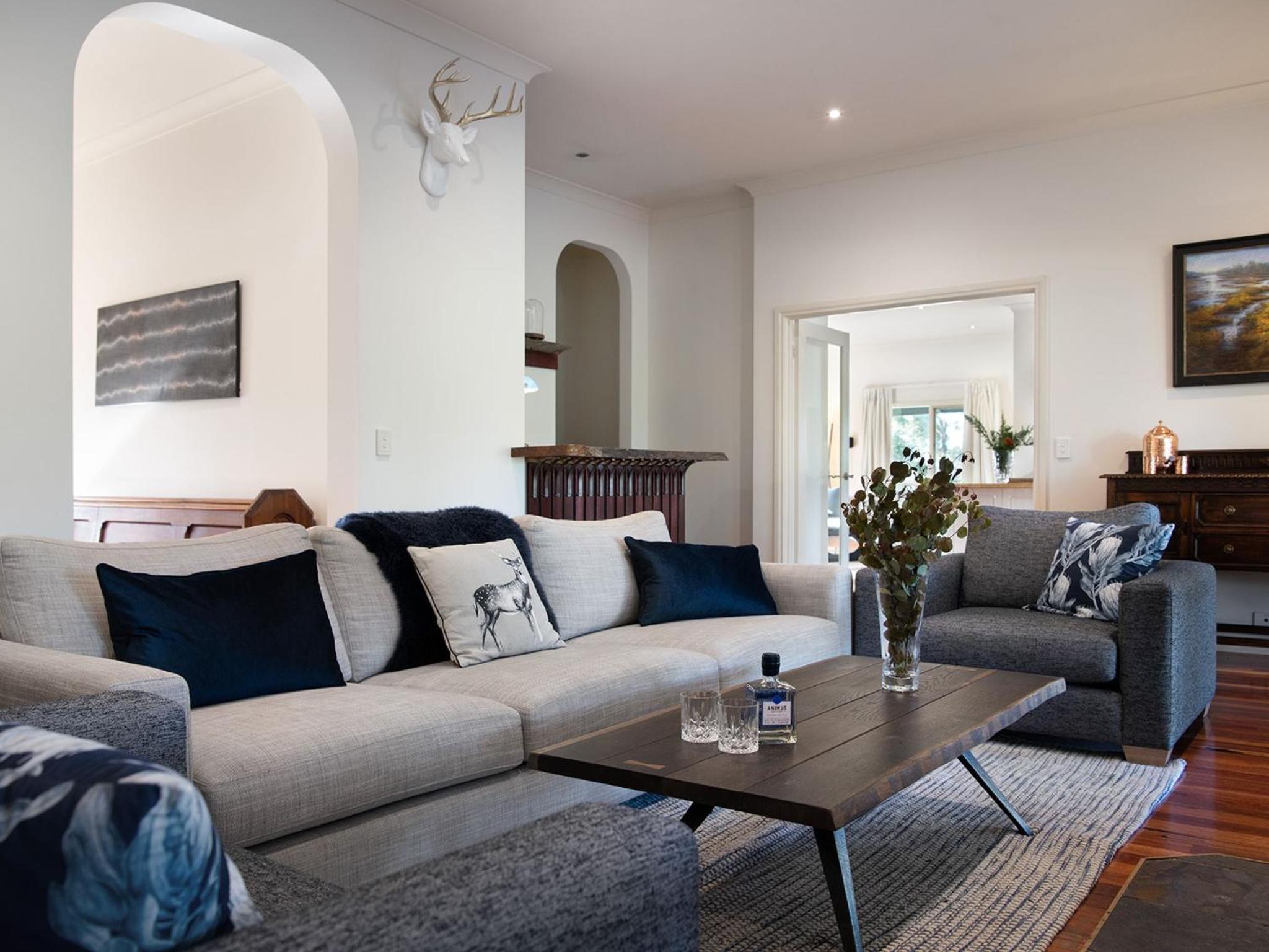 Loddon Retreat- picturesque country escape