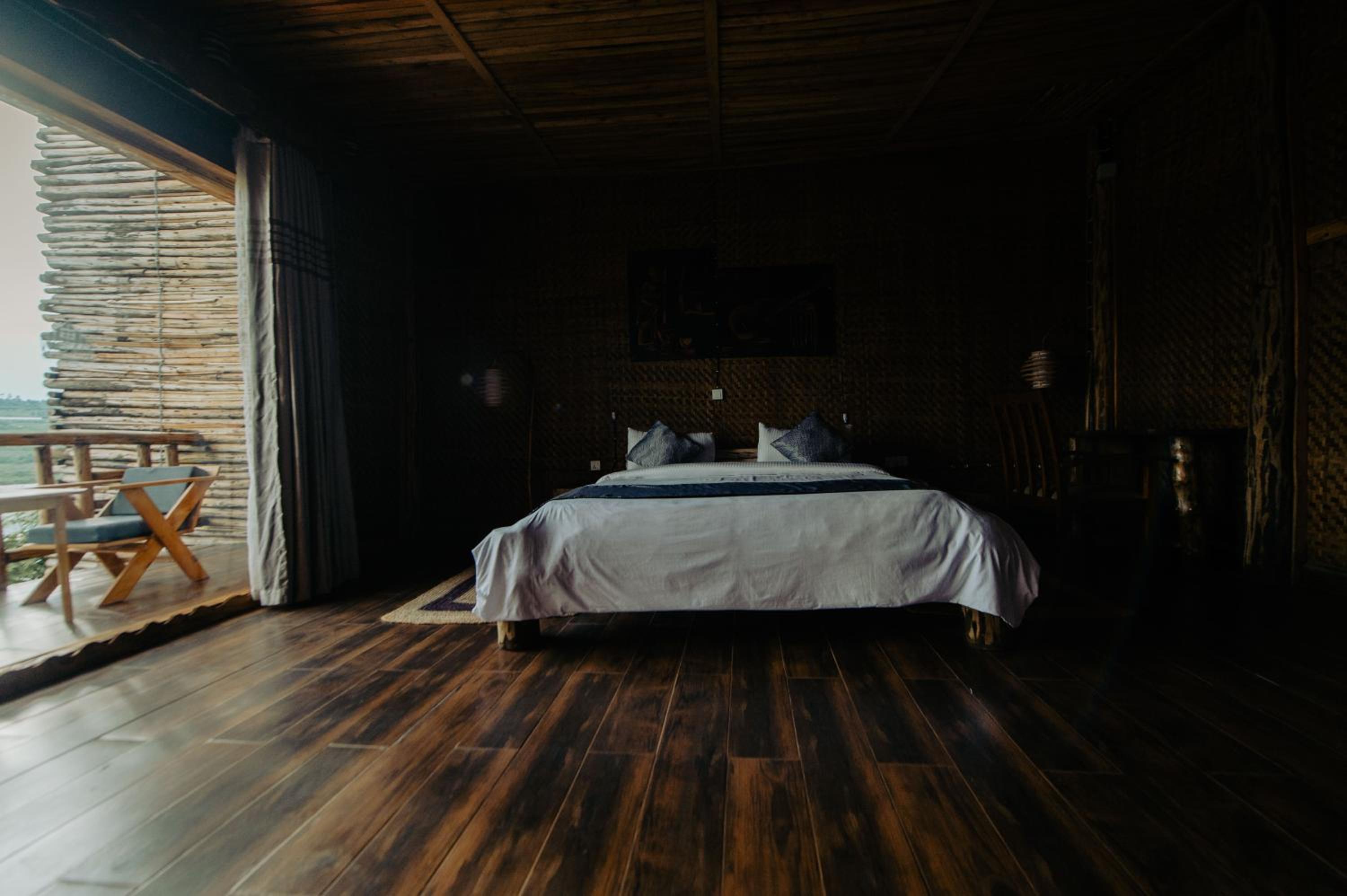 Vintage Cottage