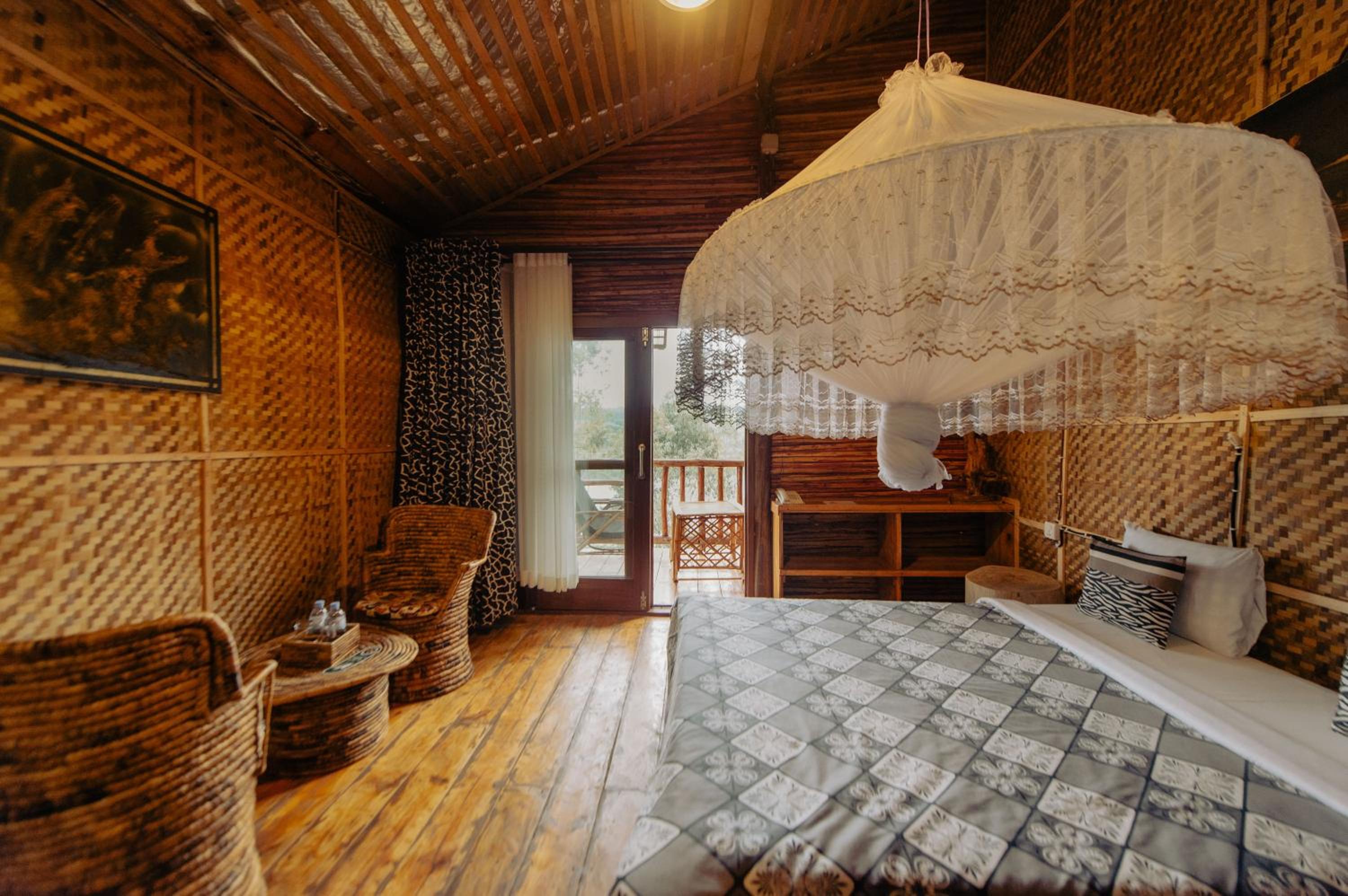 Vintage Cottage