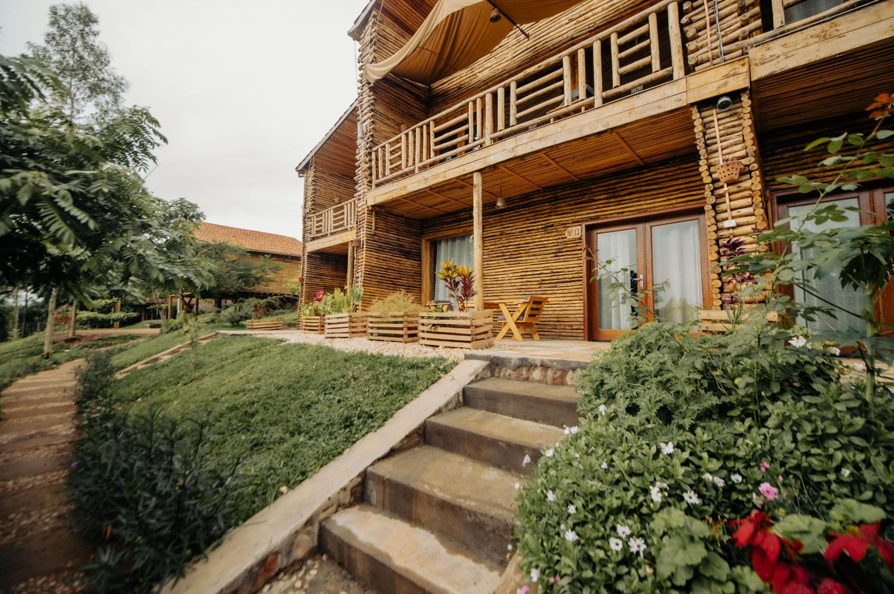 Vintage Cottage