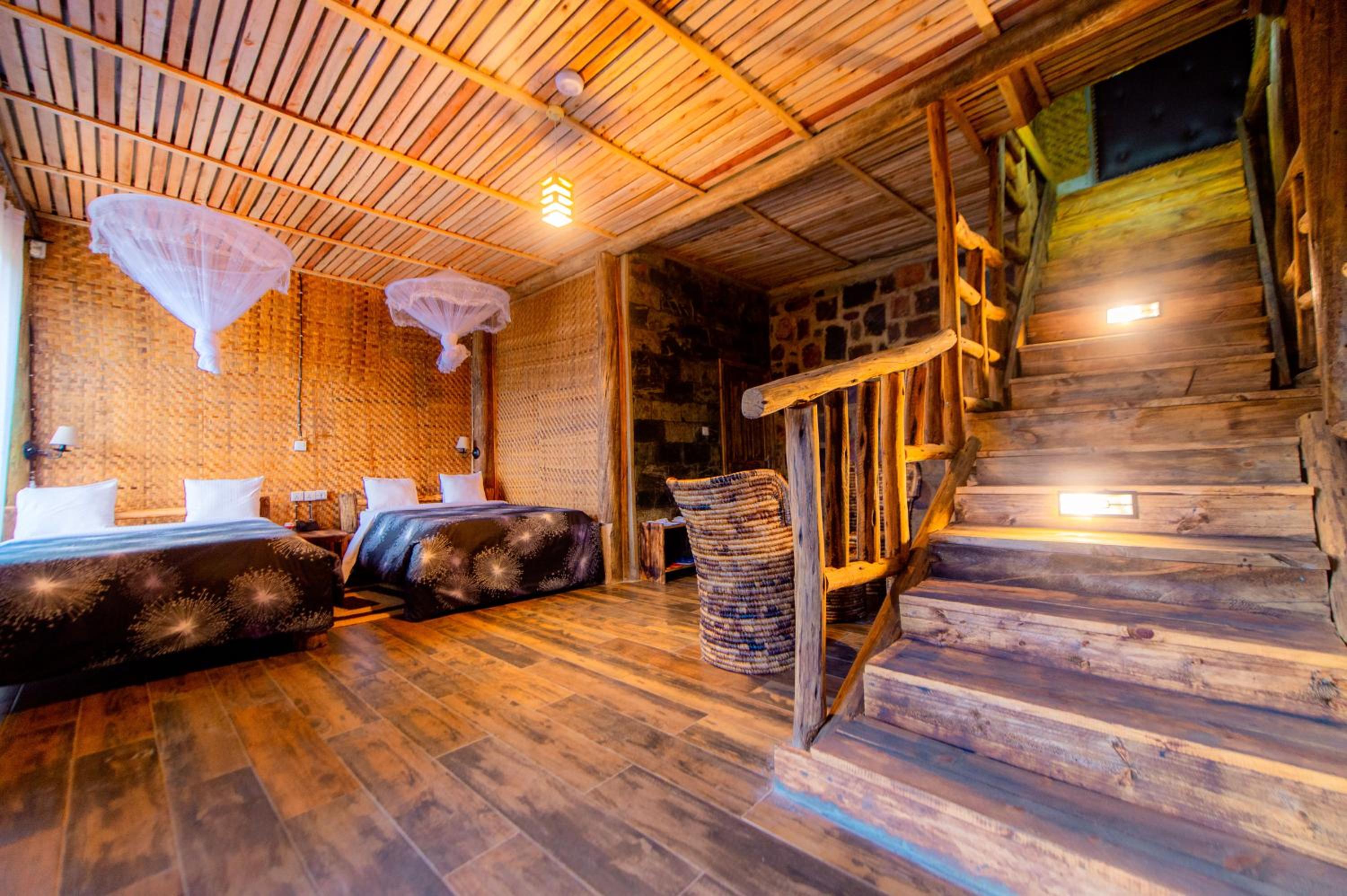 Vintage Cottage