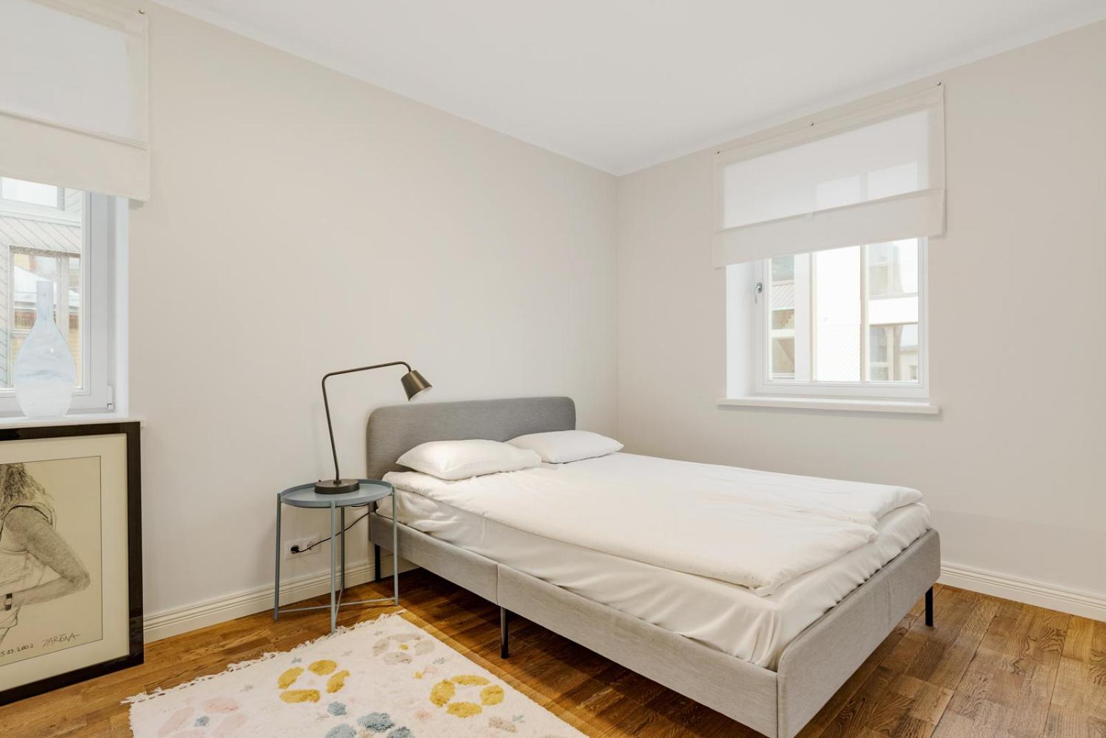 Charming 1BR in Superb Location, Free Parking & Wi-Fi view 5