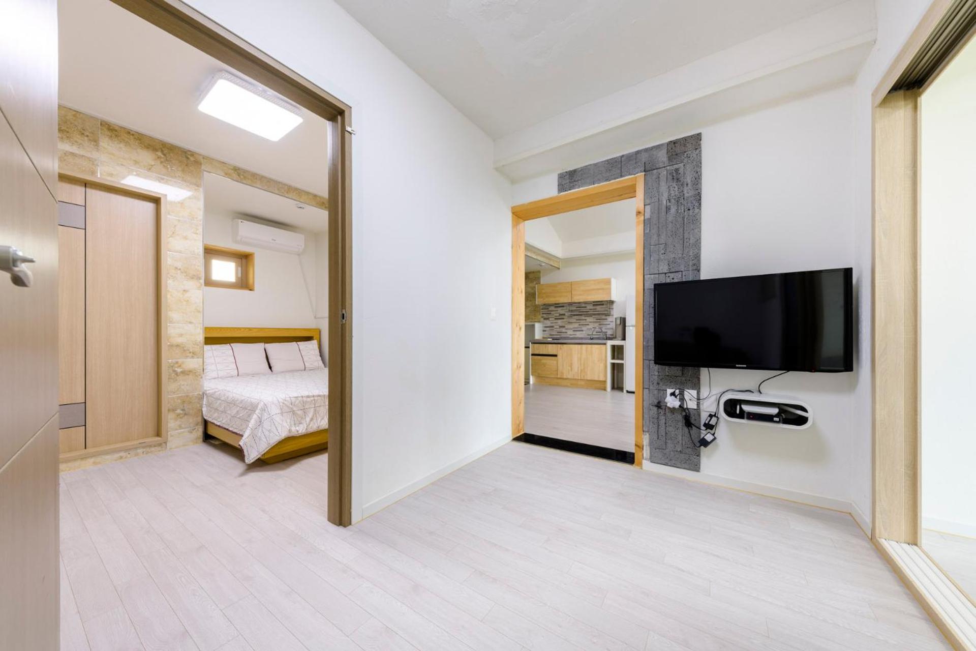 Jeju Turning point Pension