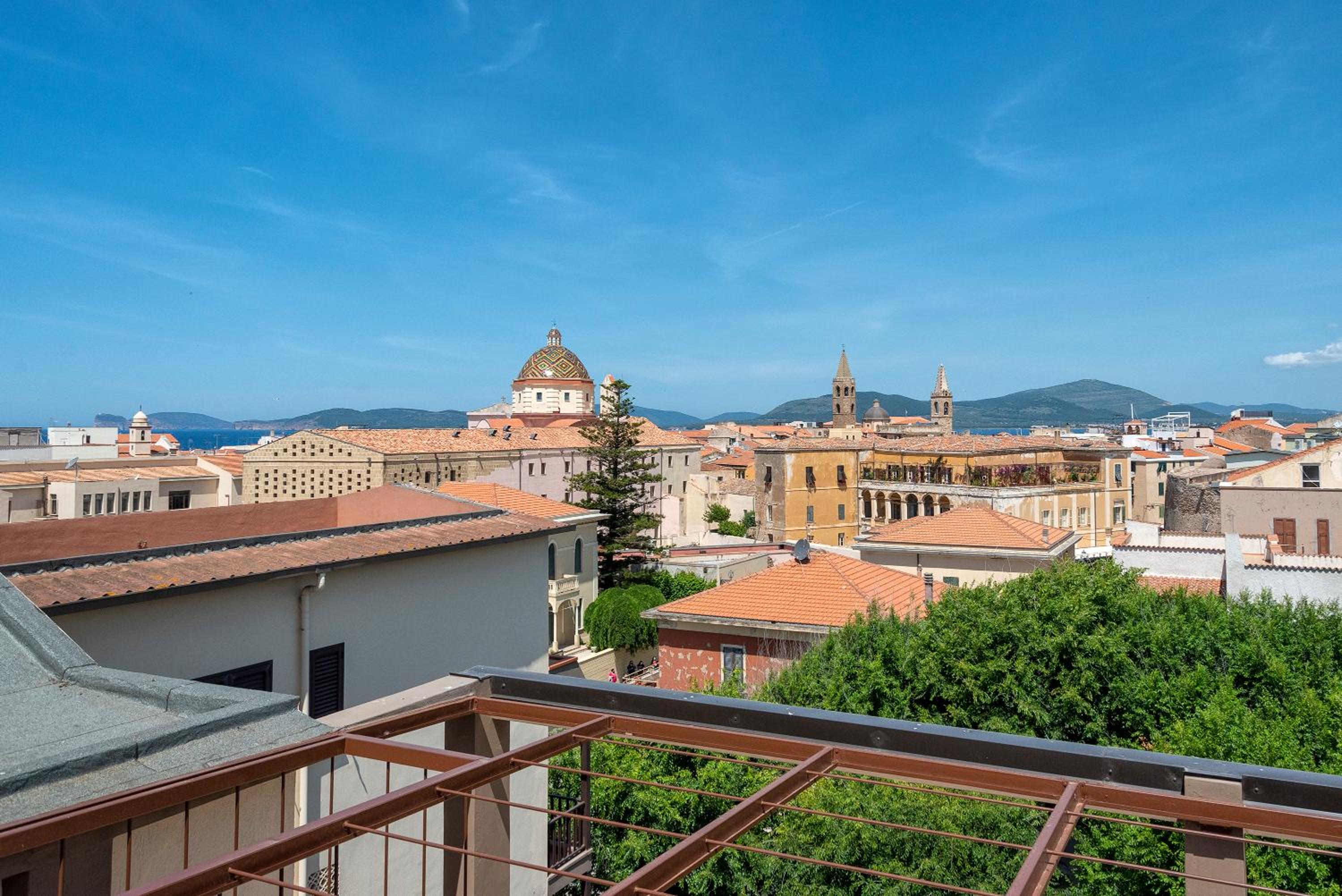 ClickSardegna San Michele Penthouse with Panoramic Terrace