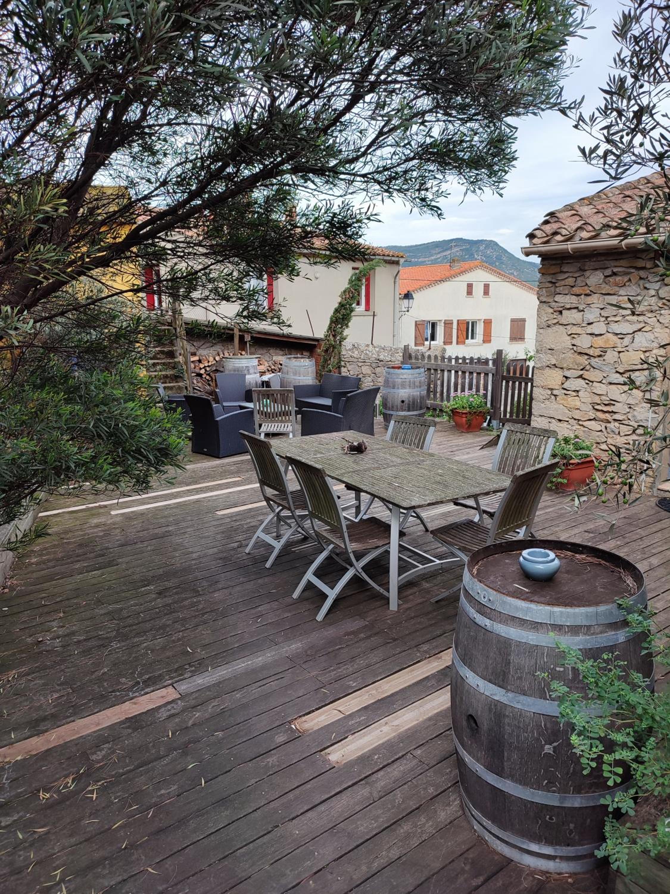 Domaine Les Cascades view 3