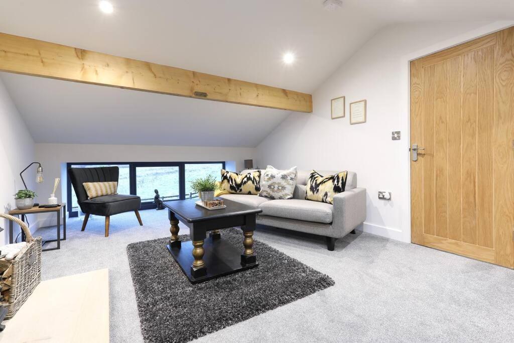 SaltPot Cottage, Cowling- A Unique Yorkshire Home Stay