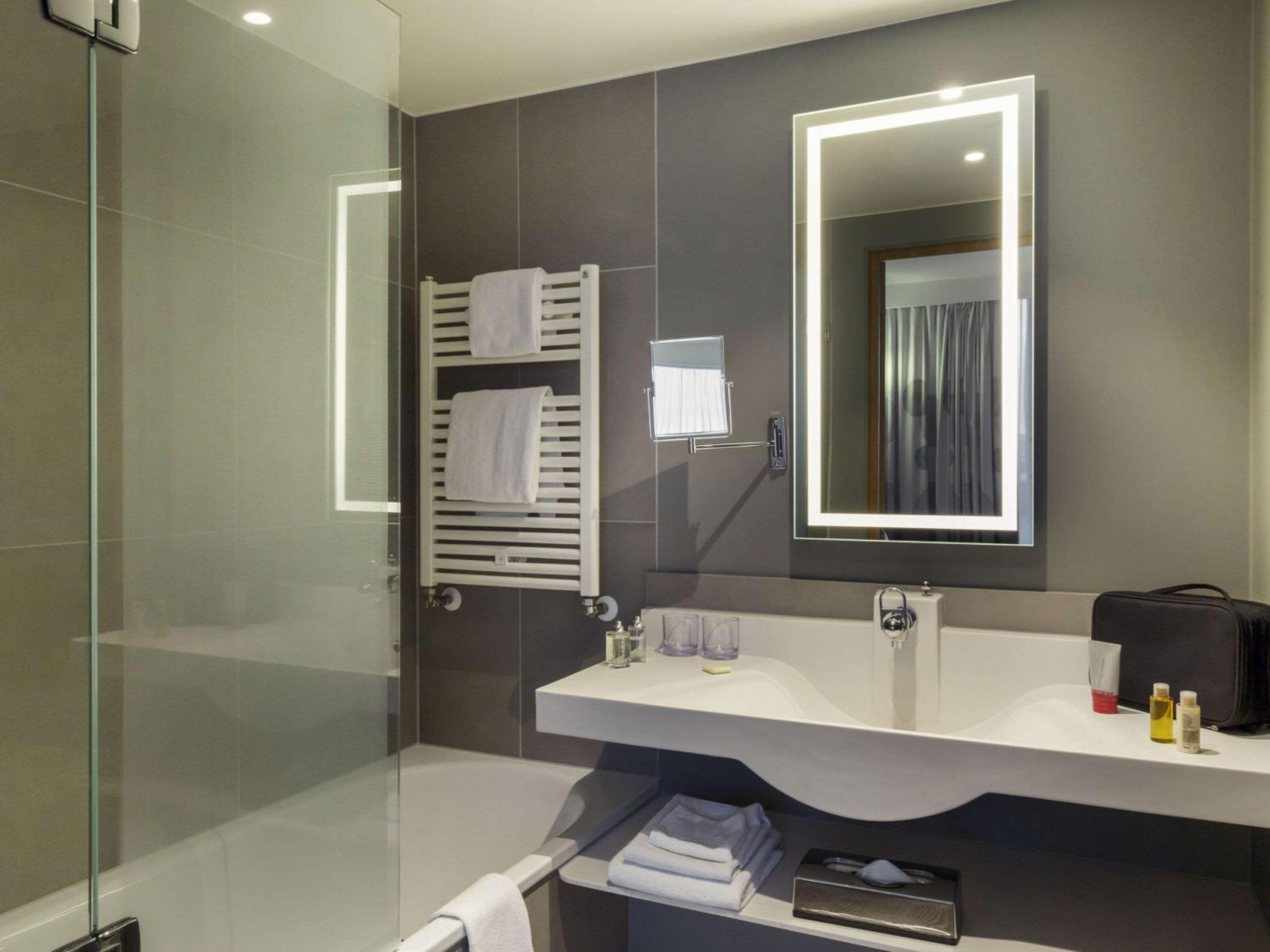 Geneva Vacations - Novotel Geneve Centre - Property Image 53
