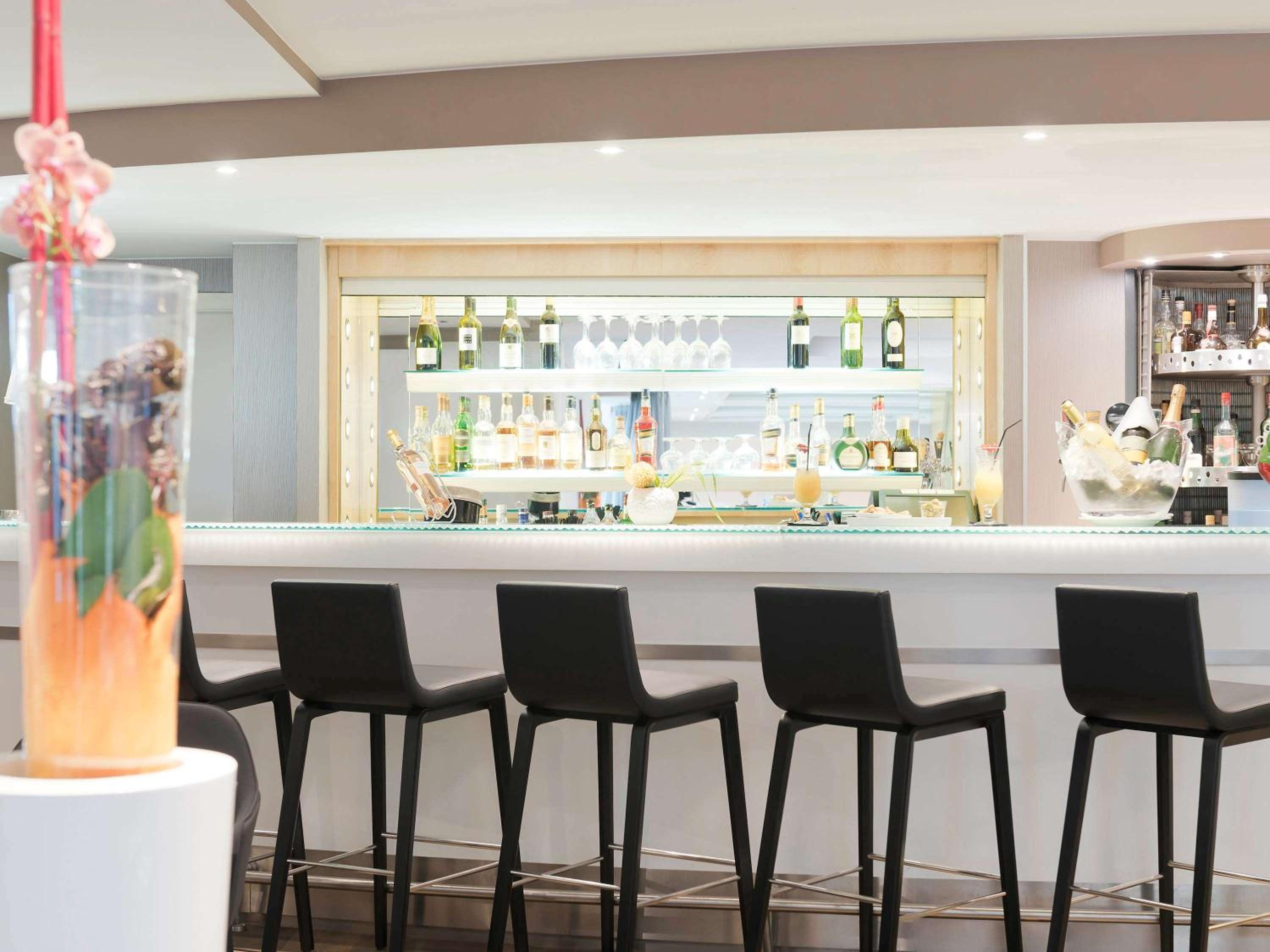 Geneva Vacations - Novotel Geneve Centre - Property Image 15