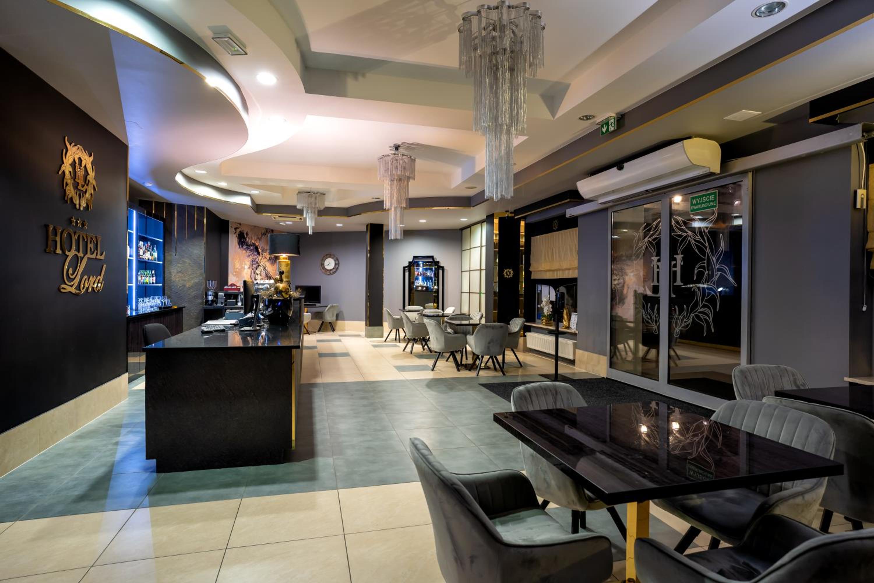 hotel reception