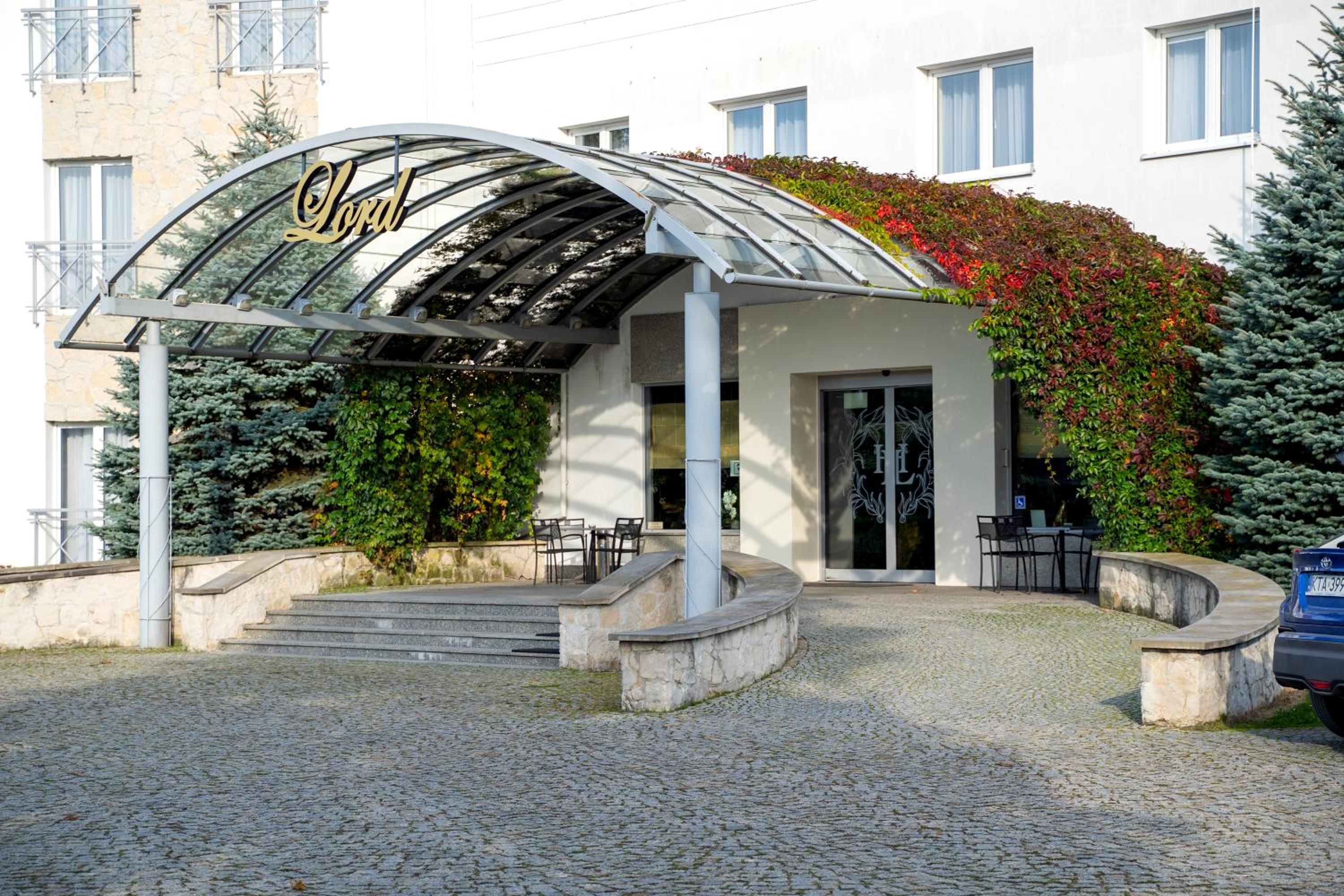 hotel building