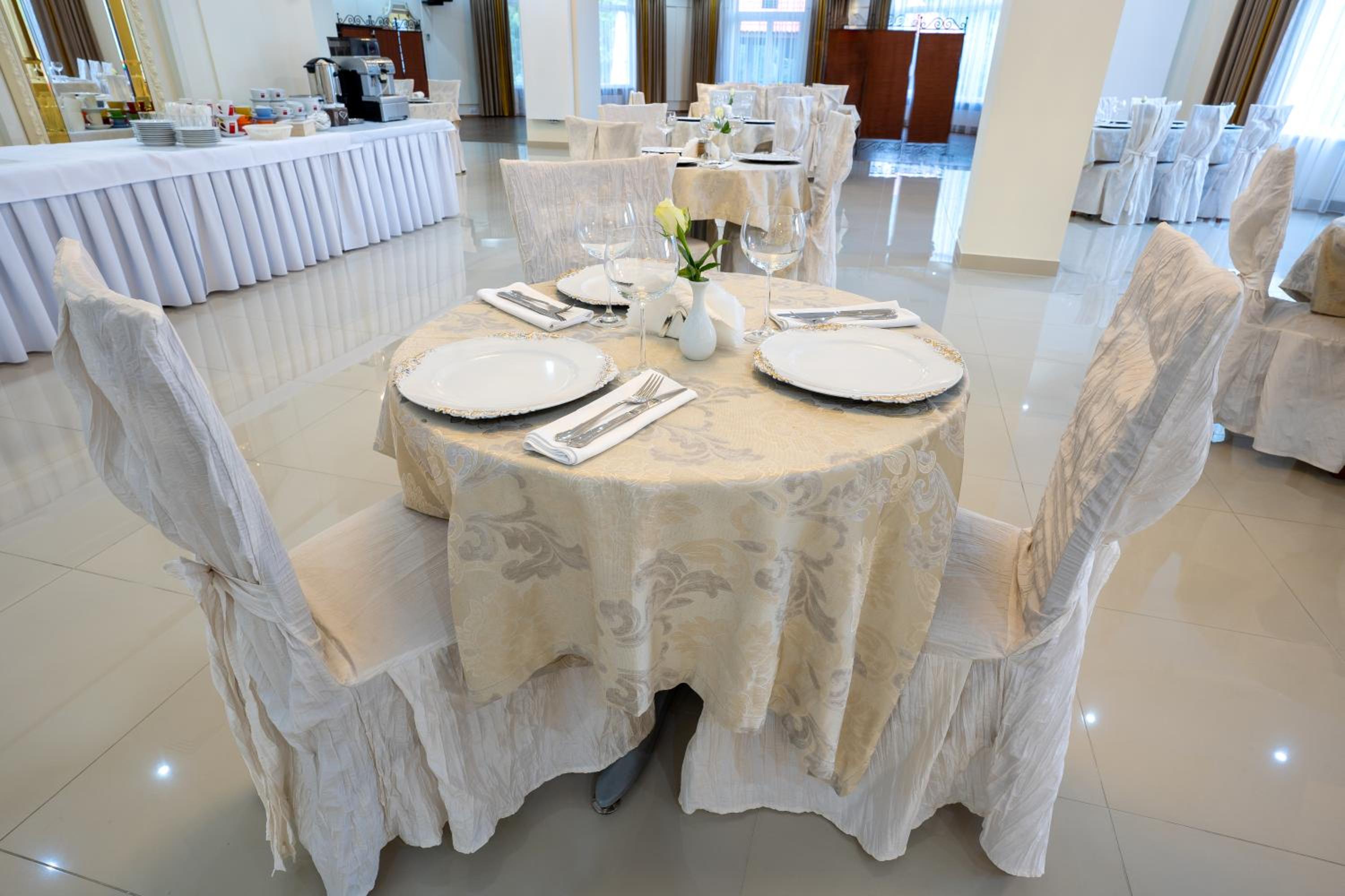 banquet hall