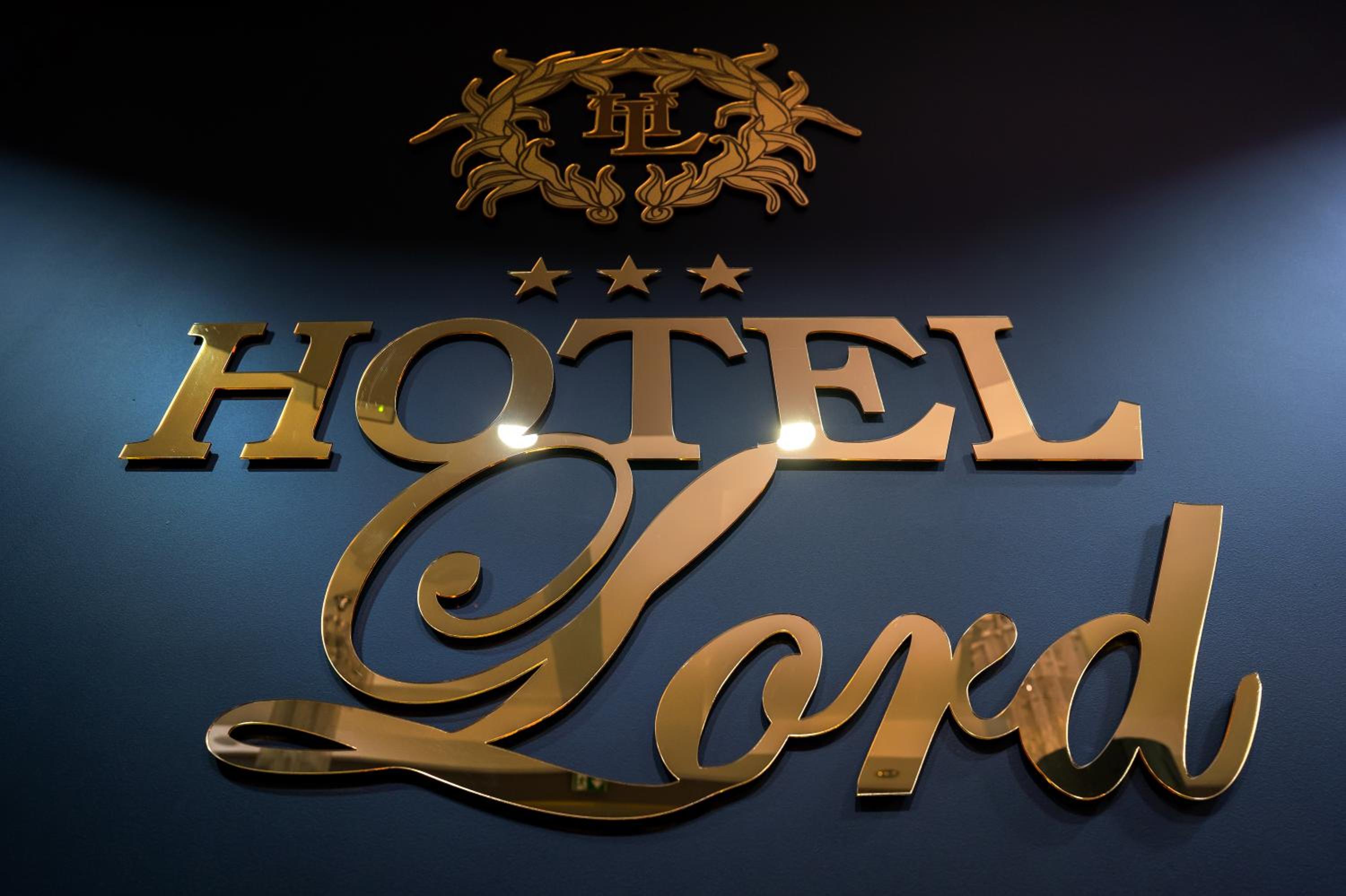 hotel reception